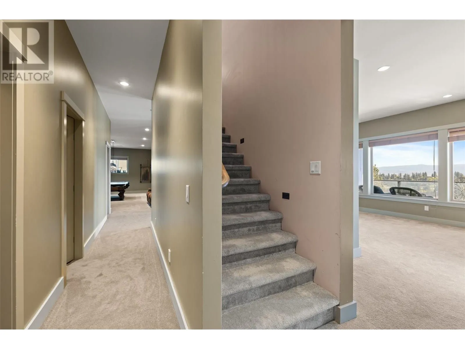 2082 Horizon Drive