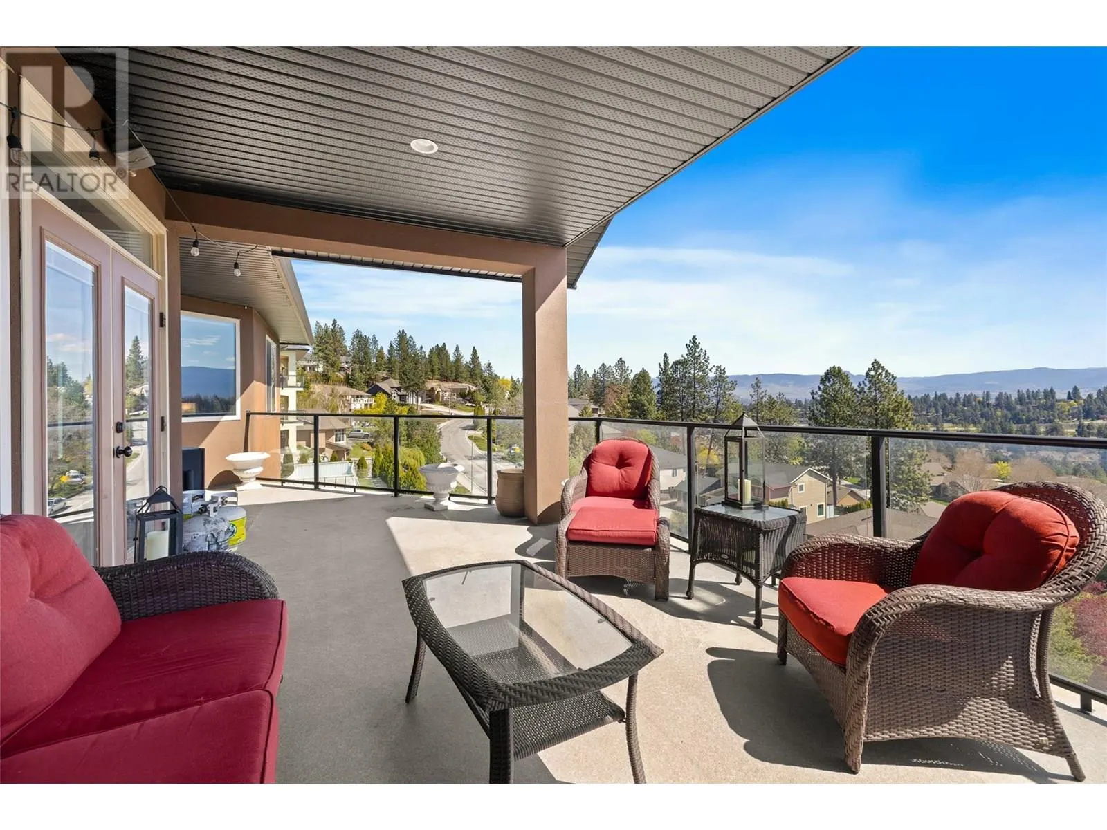 2082 Horizon Drive