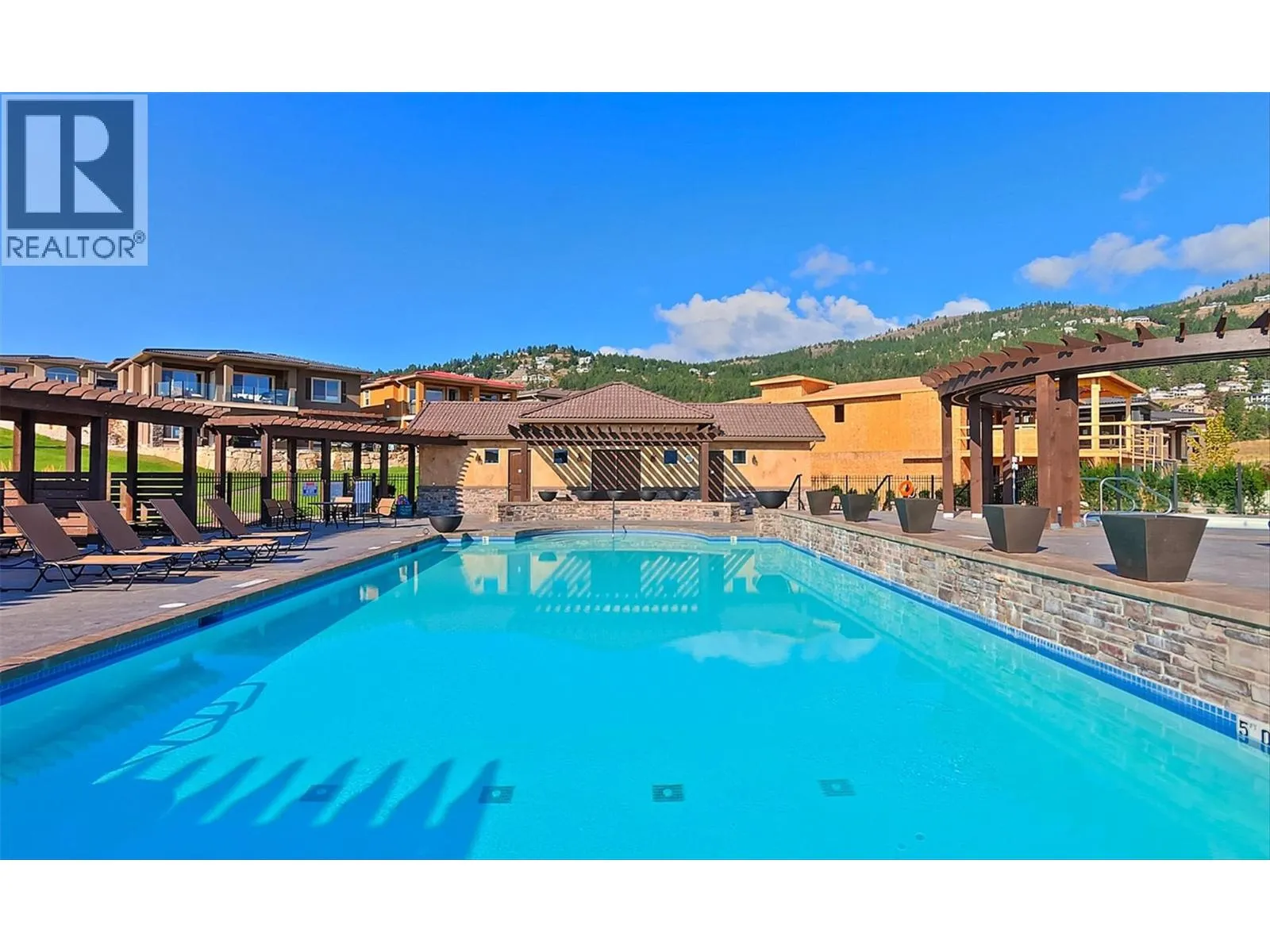 1796 Viewpoint Drive