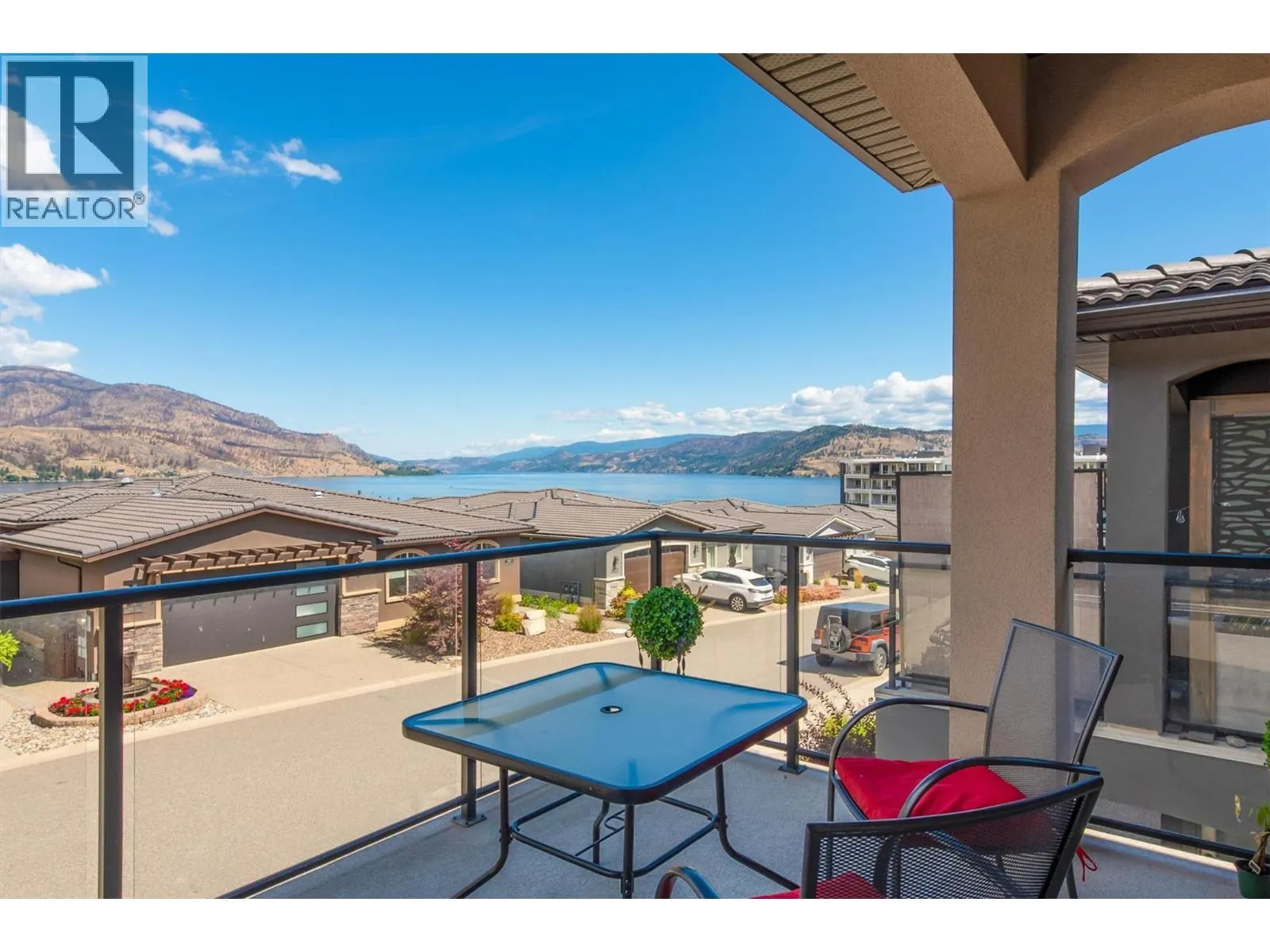 1796 Viewpoint Drive