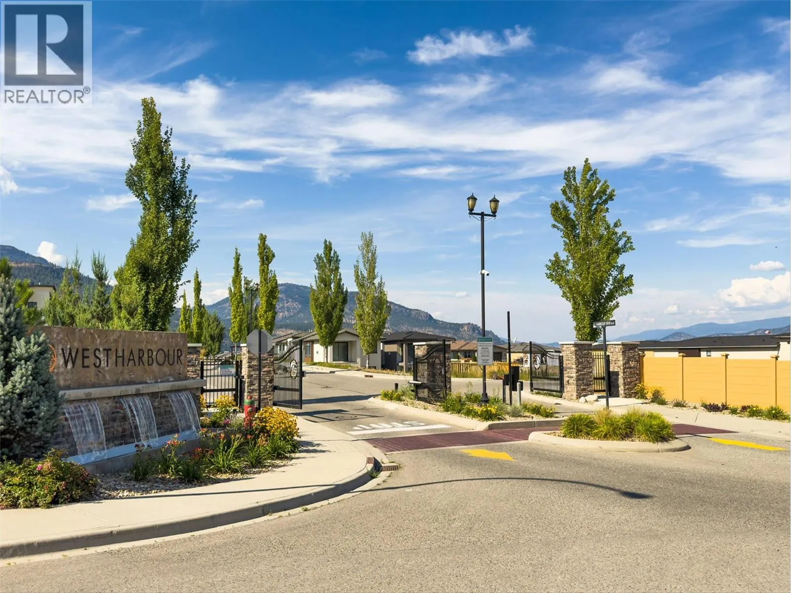 1796 Viewpoint Drive