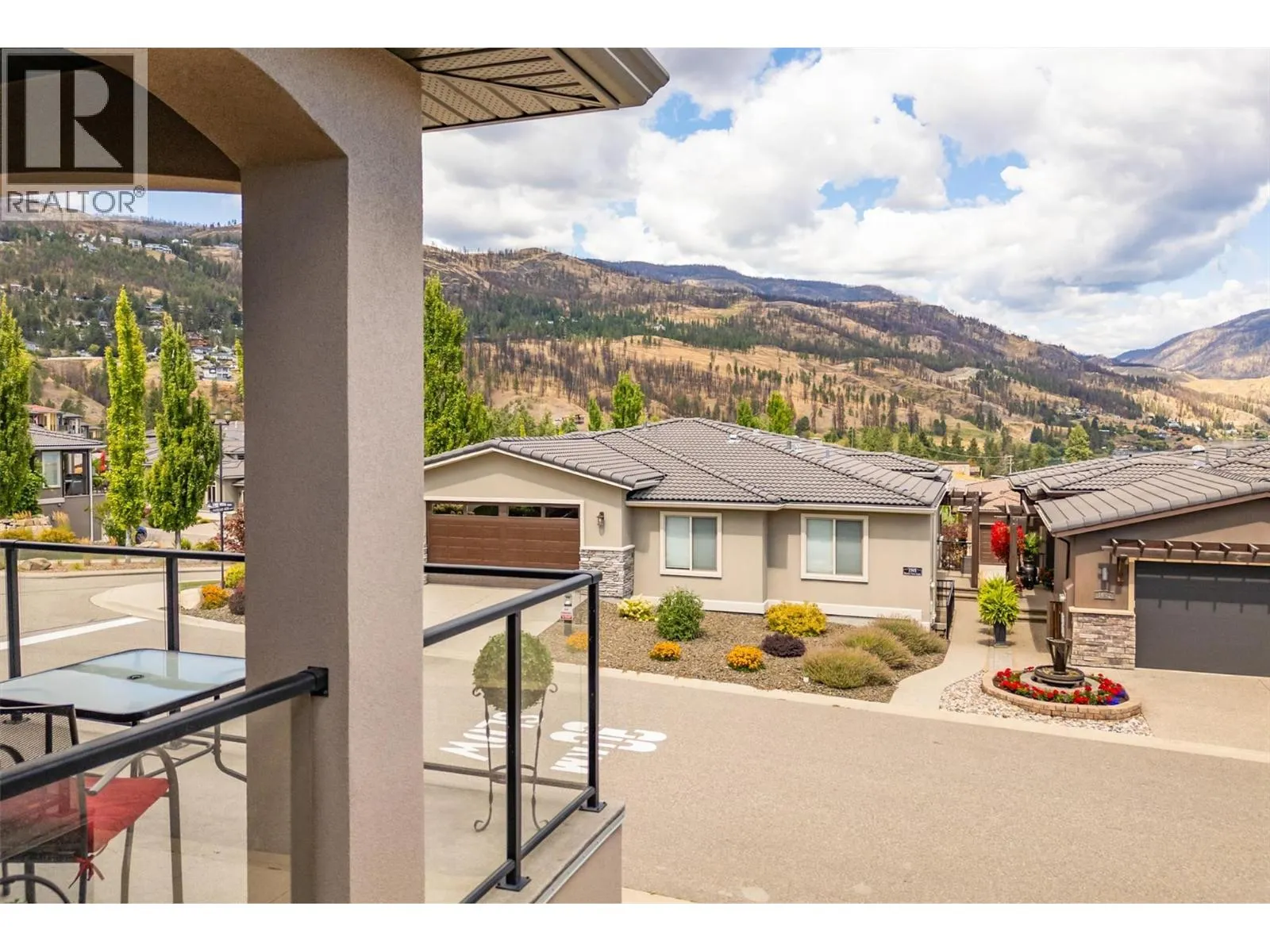 1796 Viewpoint Drive
