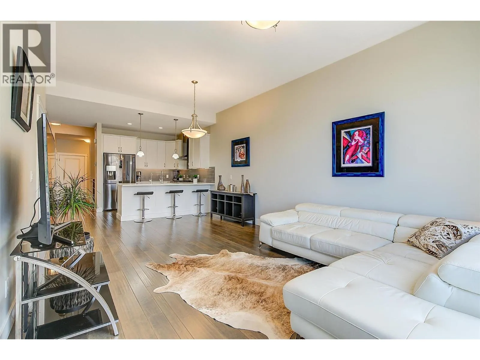 1796 Viewpoint Drive