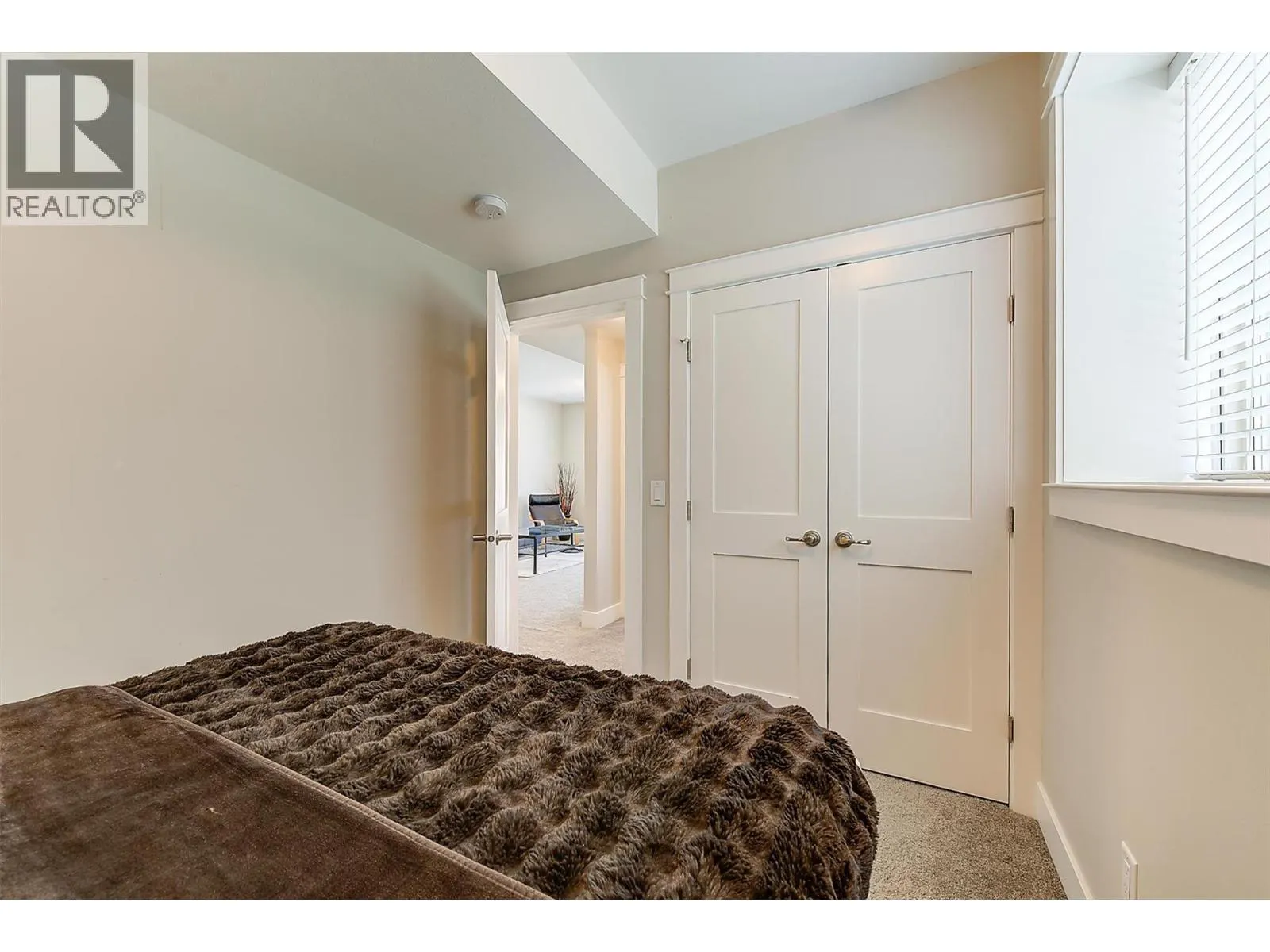 1796 Viewpoint Drive