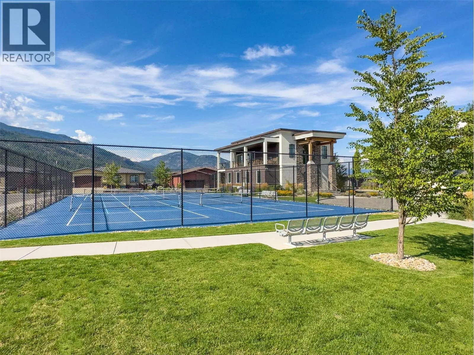 1796 Viewpoint Drive