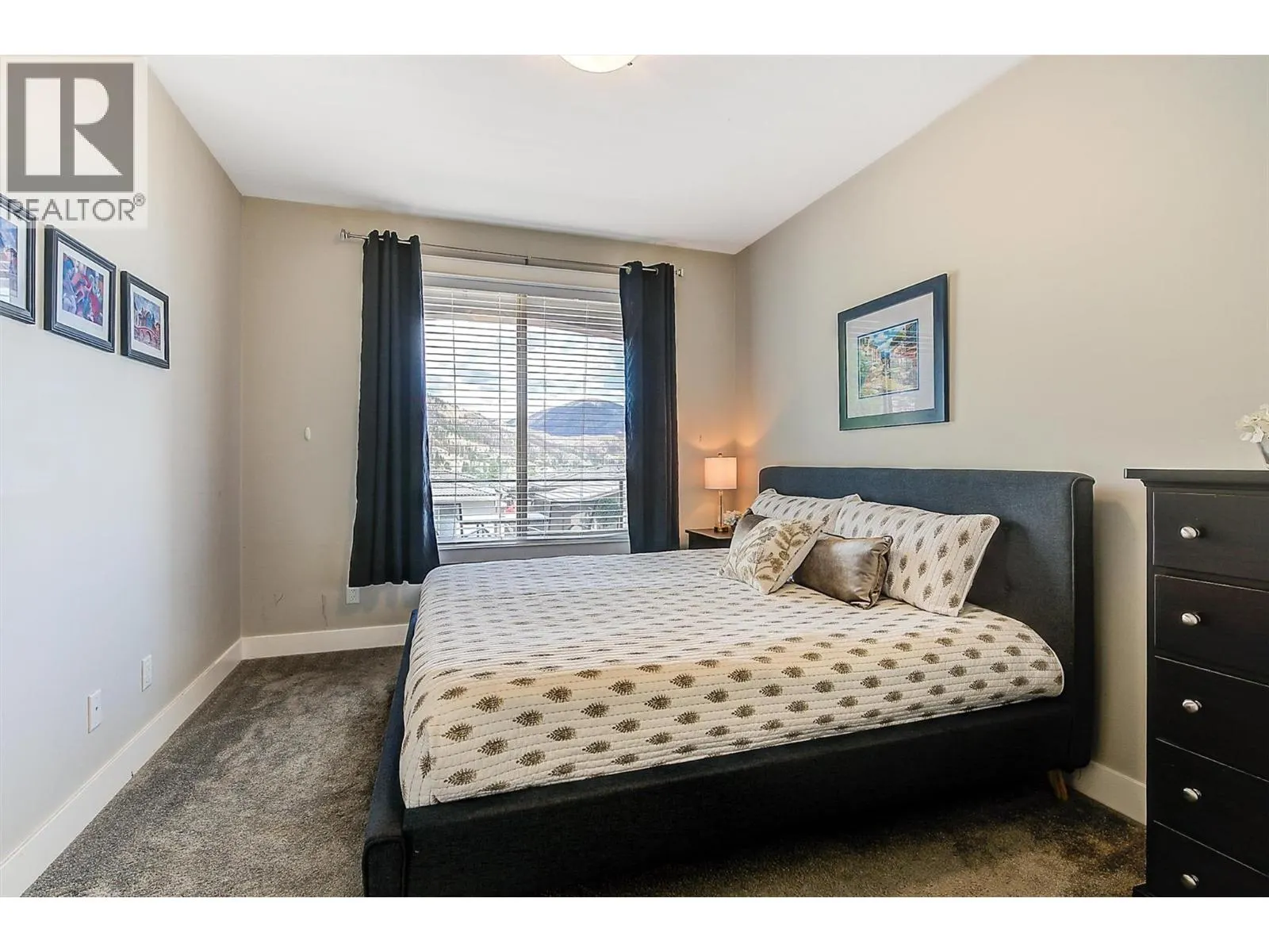 1796 Viewpoint Drive