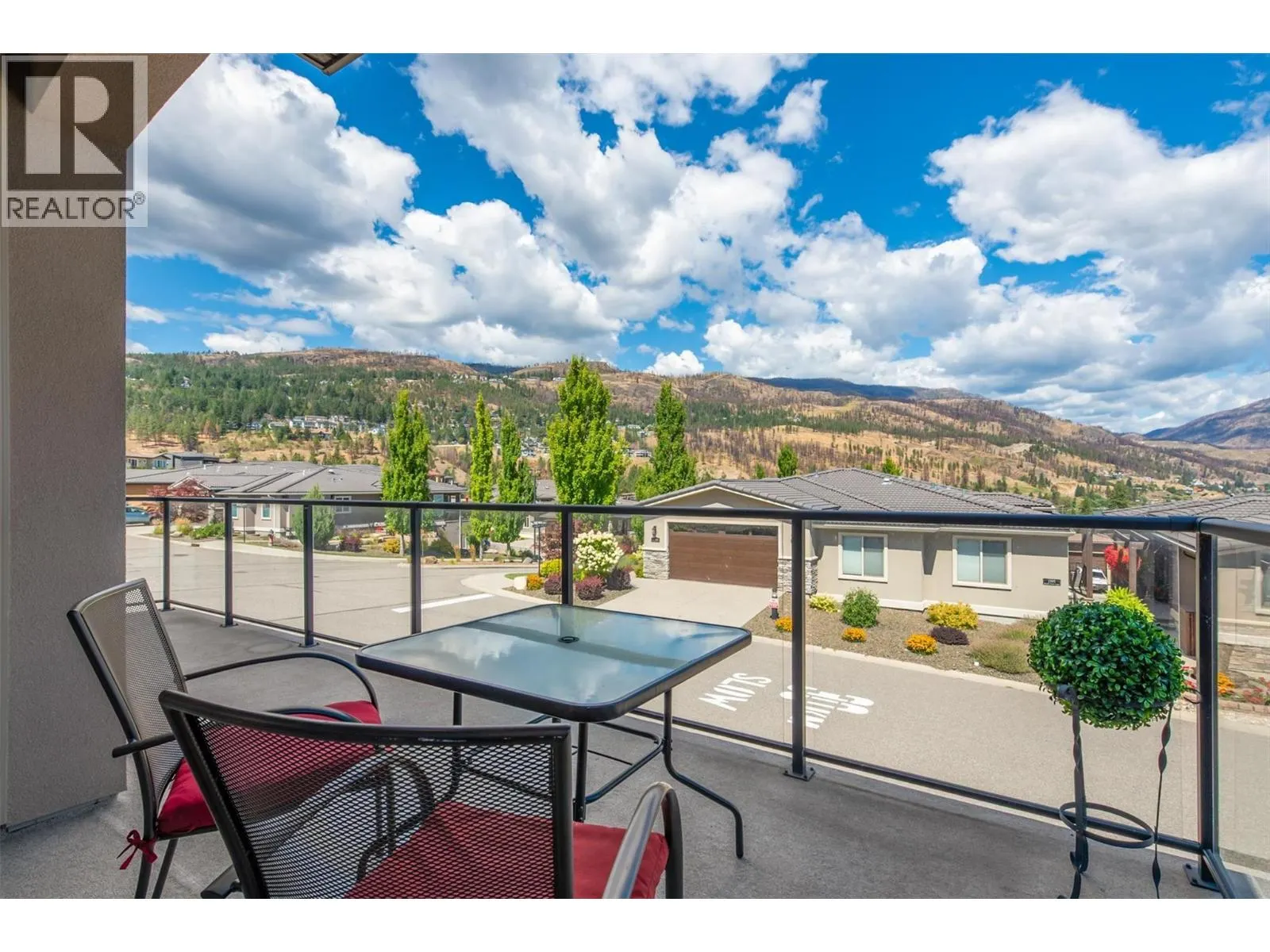1796 Viewpoint Drive