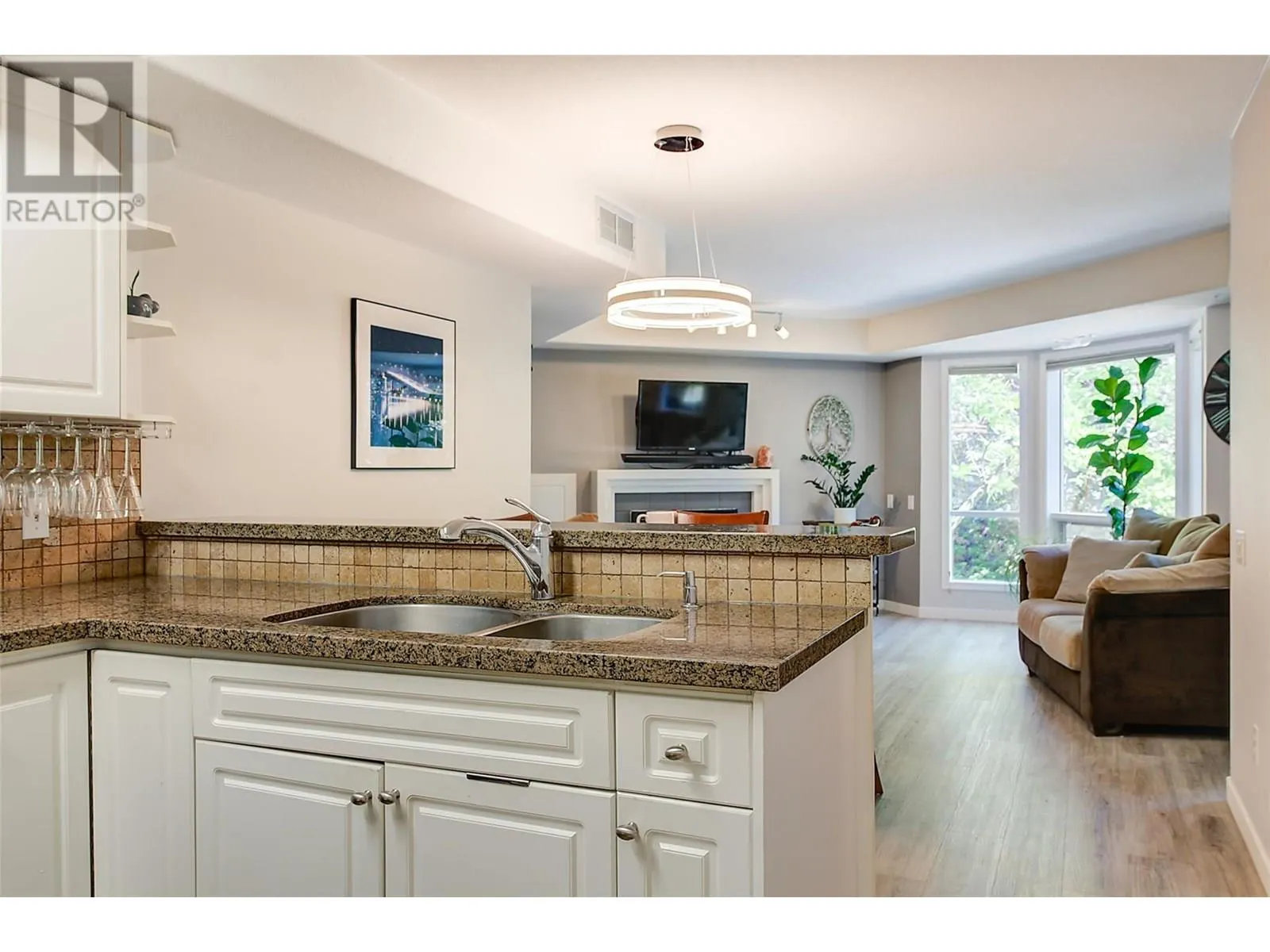 980 Dilworth Drive Unit# 111