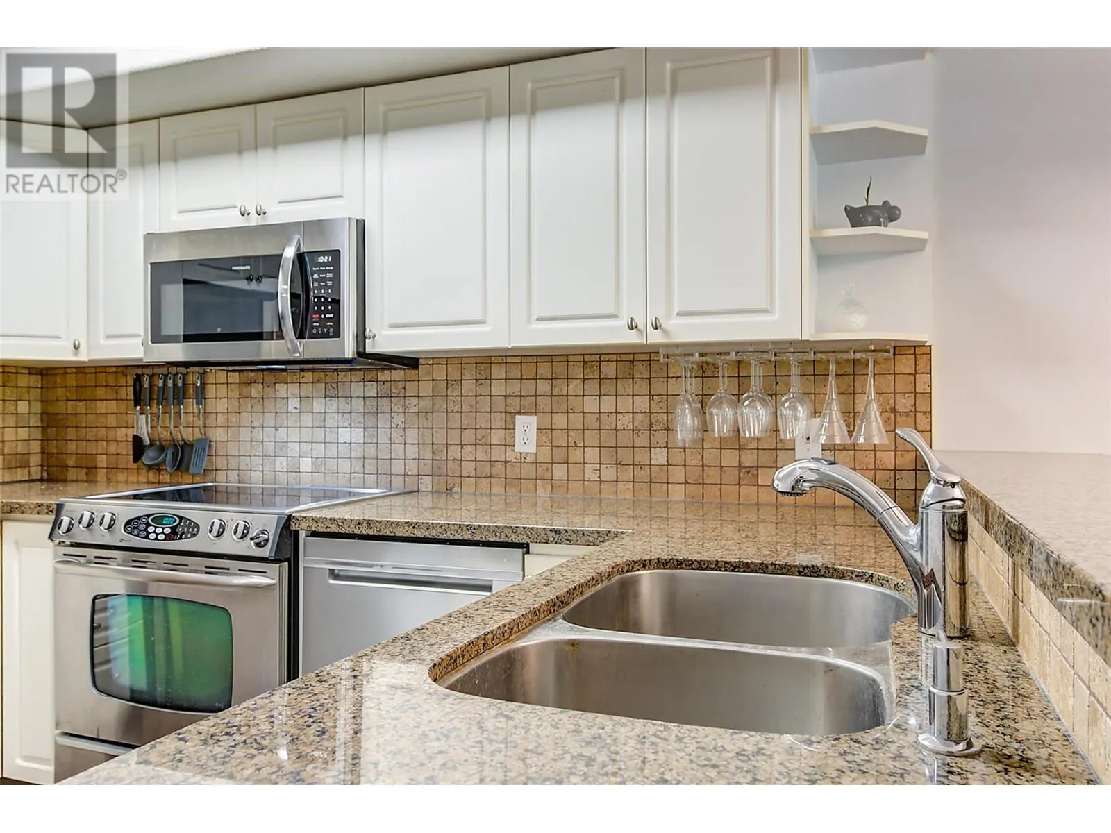 980 Dilworth Drive Unit# 111