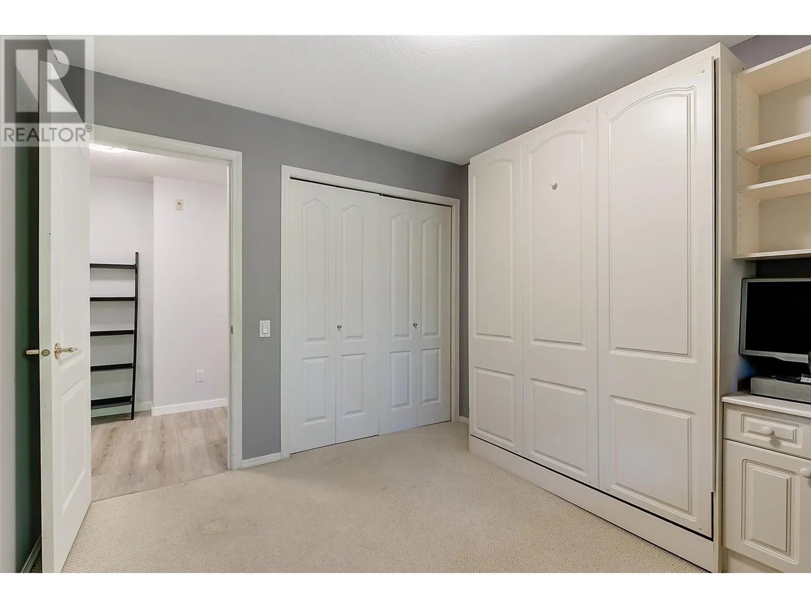 980 Dilworth Drive Unit# 111