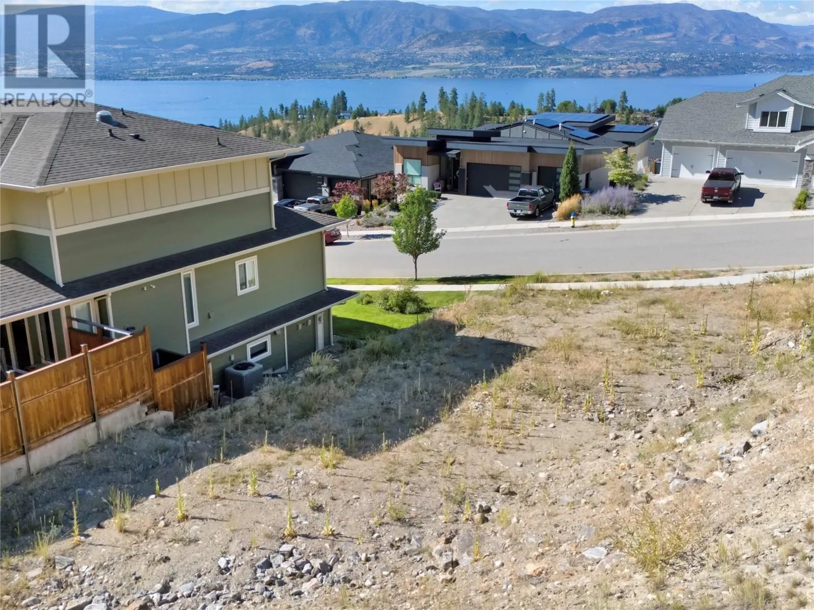 5669 Mountainside Drive