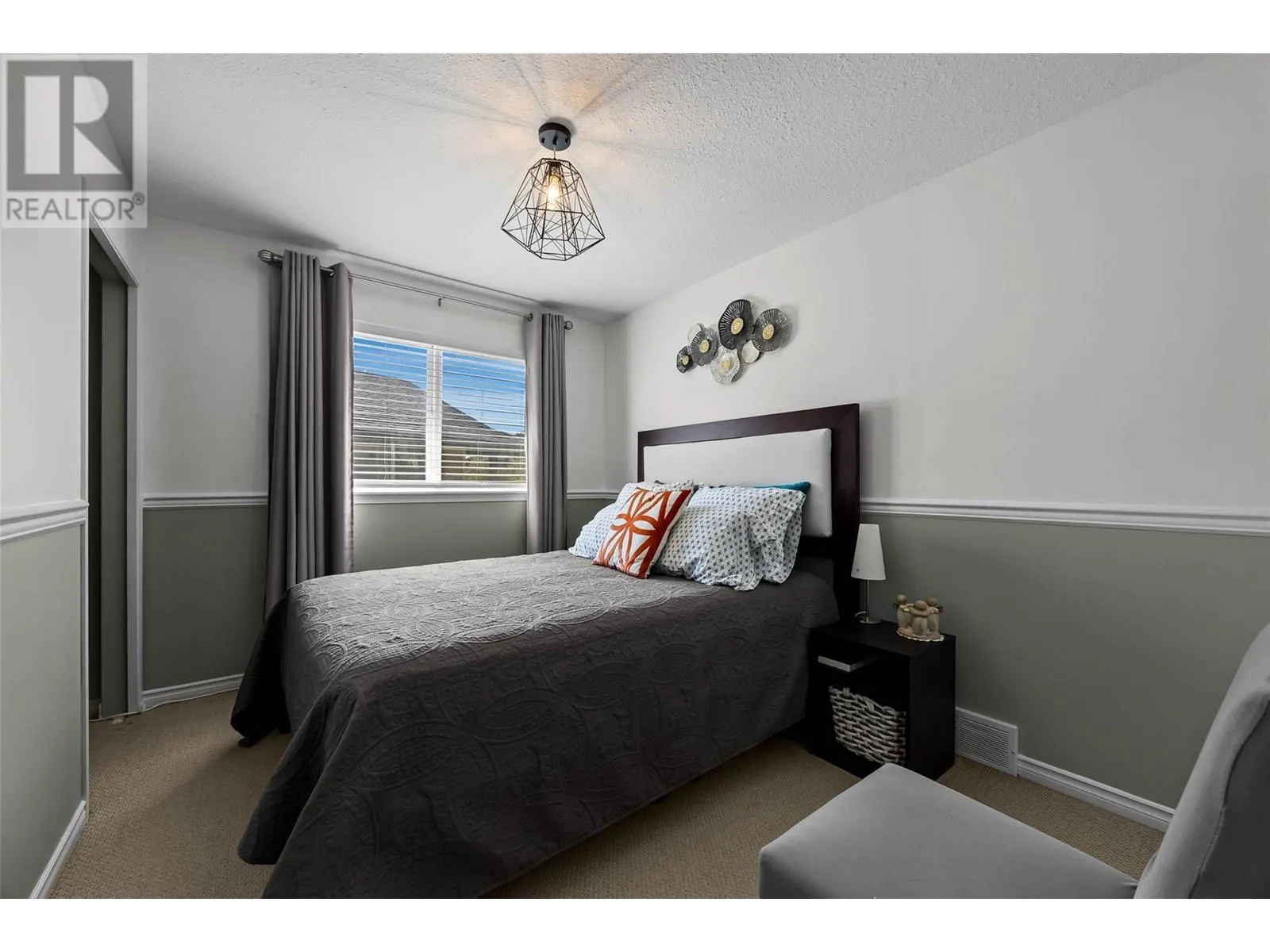 1298 Raven Drive
