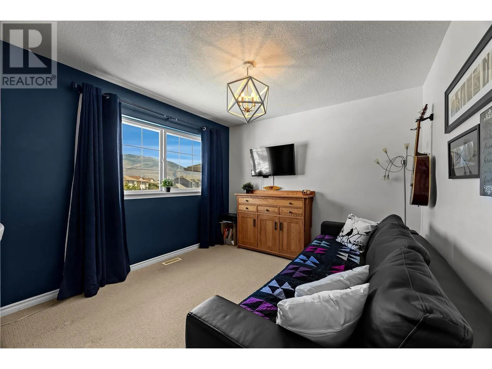 1298 Raven Drive