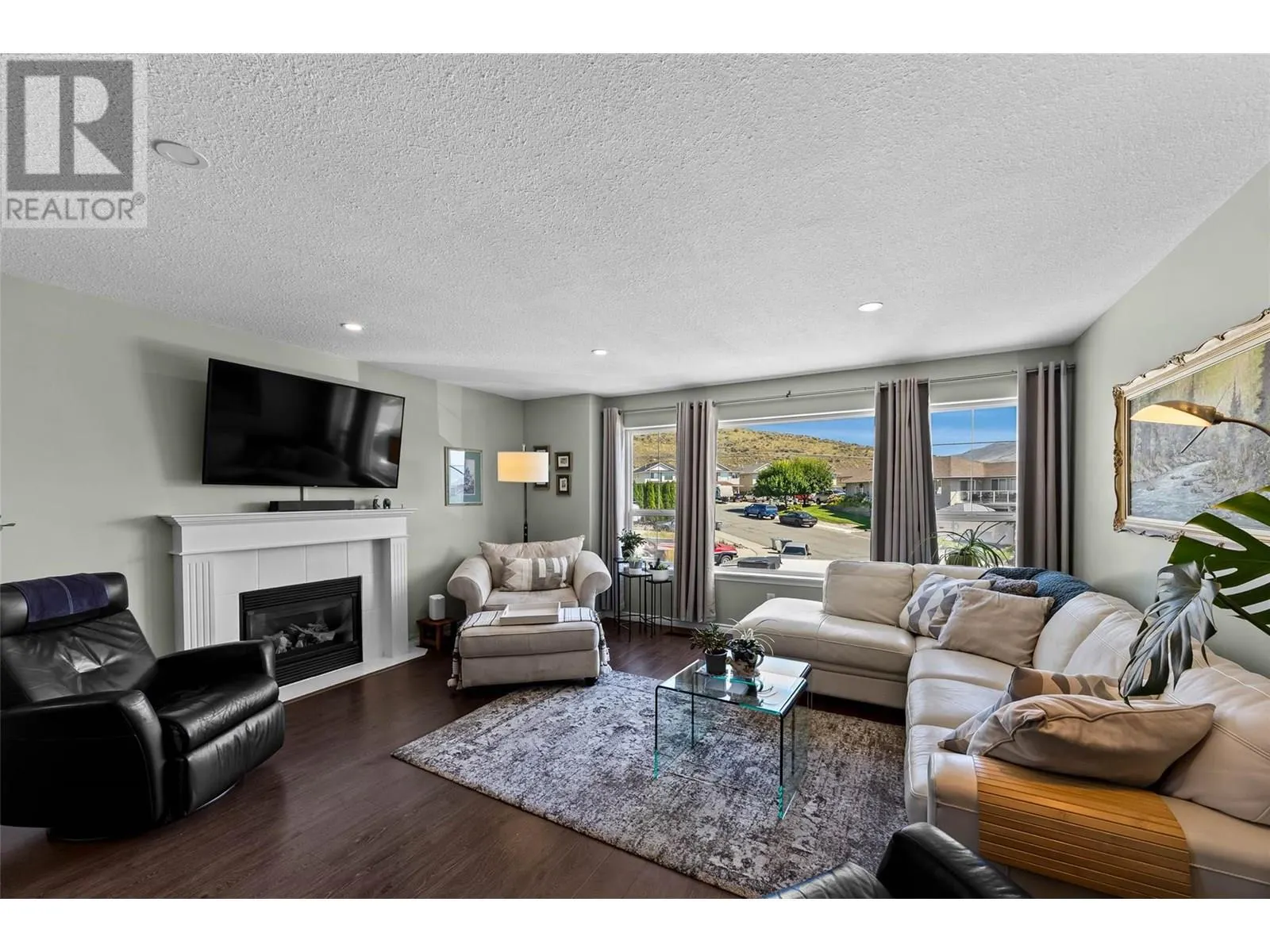 1298 Raven Drive