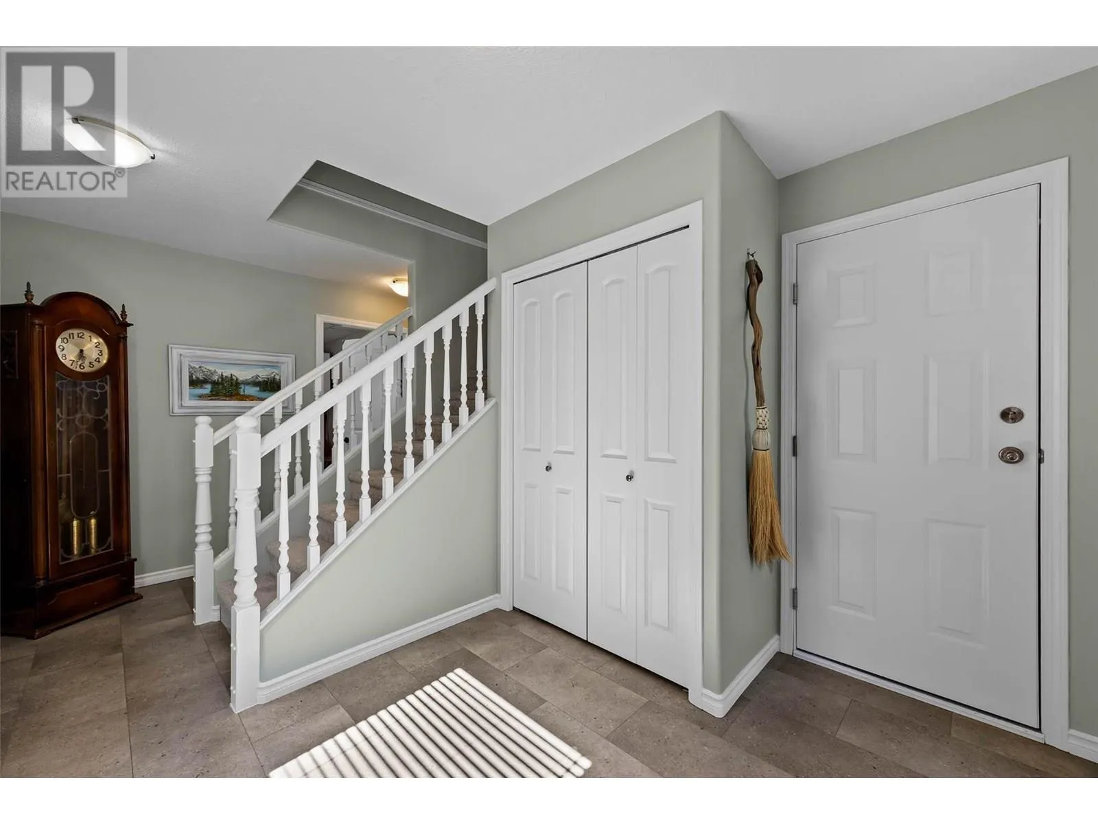 1298 Raven Drive