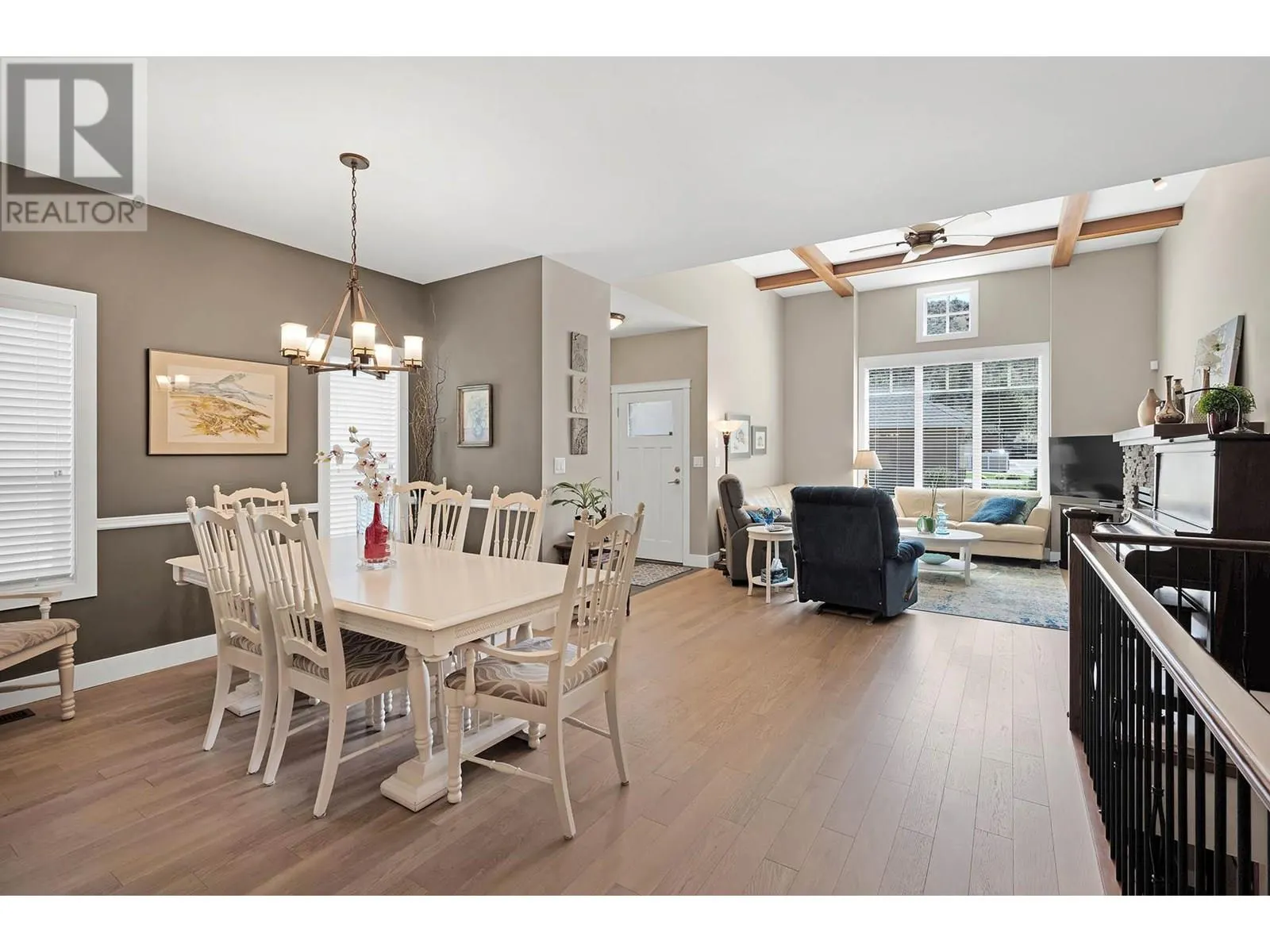 2920 Valleyview Drive Unit# 123