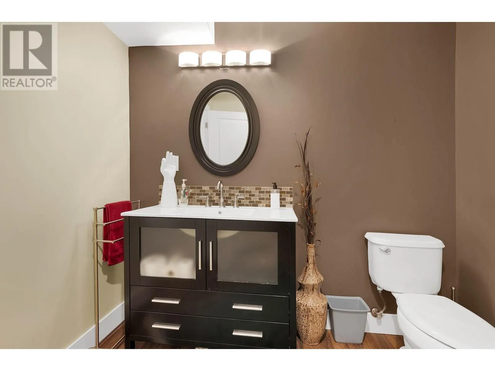 2920 Valleyview Drive Unit# 123