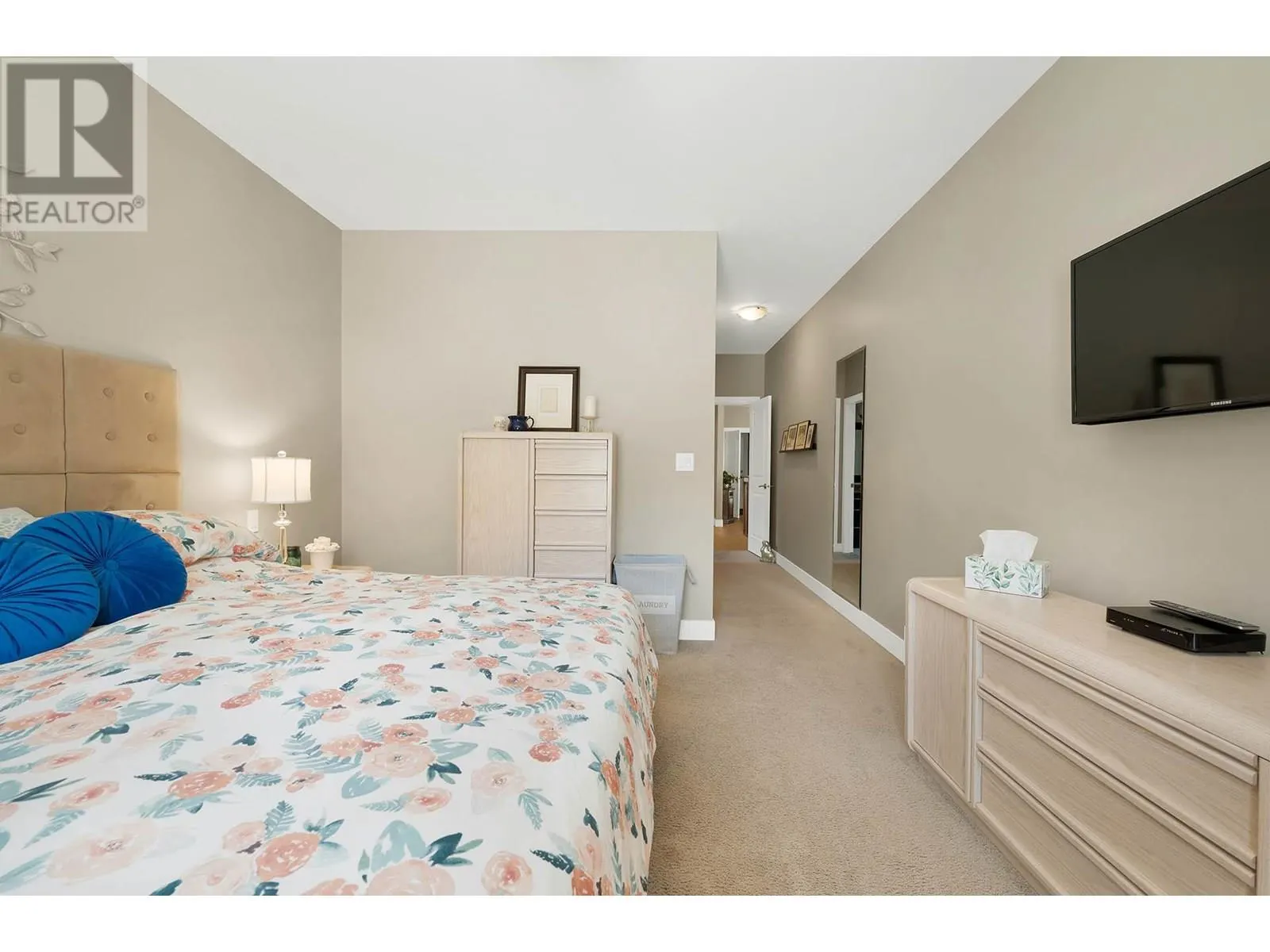 2920 Valleyview Drive Unit# 123