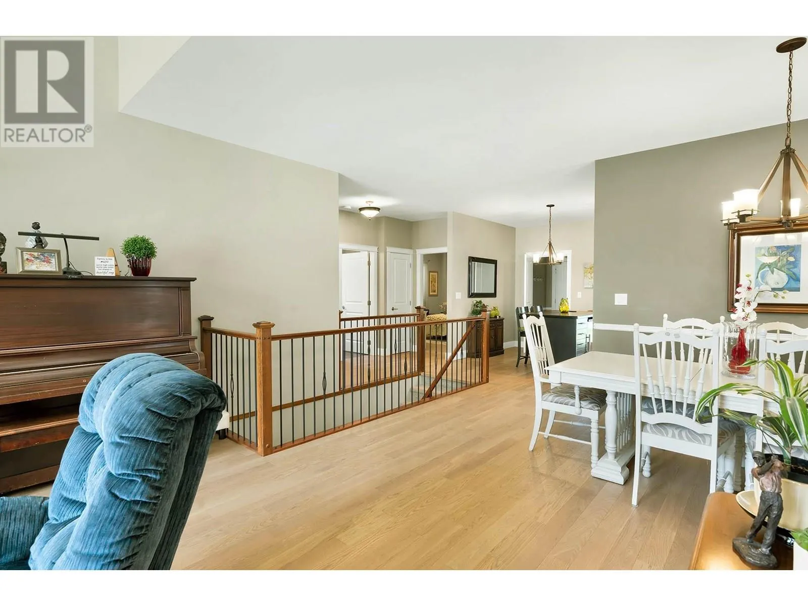 2920 Valleyview Drive Unit# 123