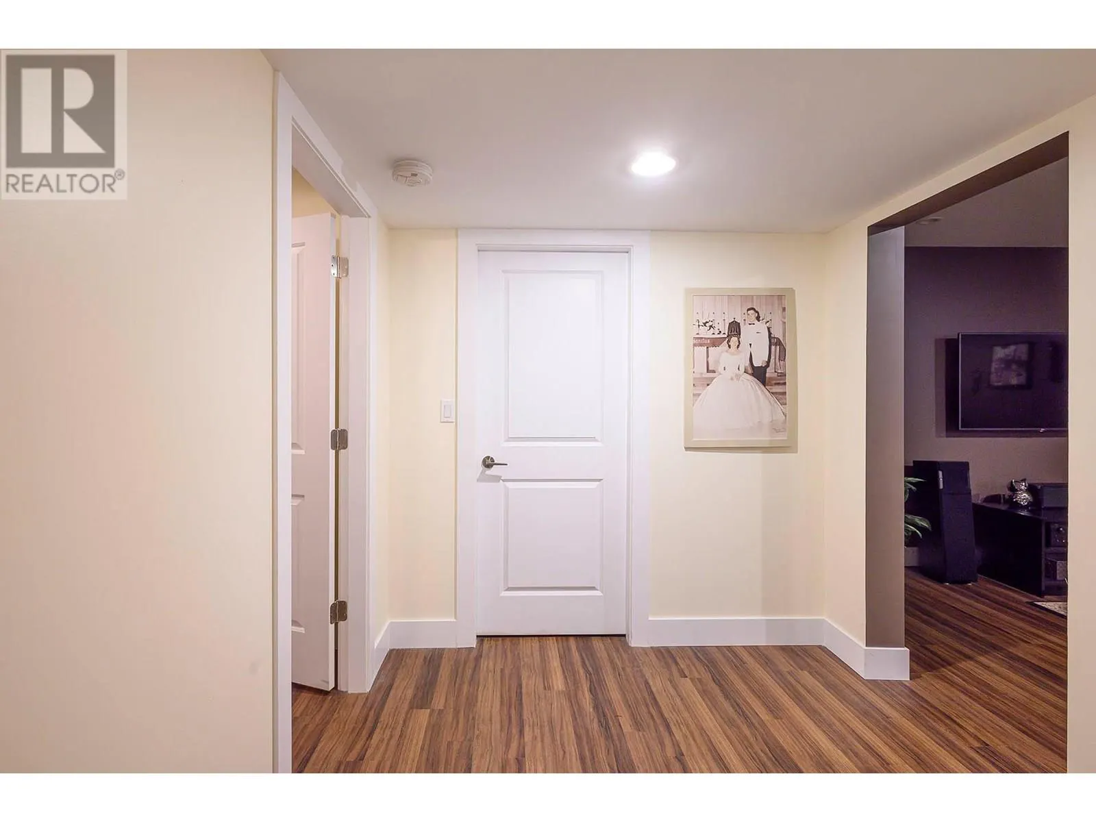2920 Valleyview Drive Unit# 123