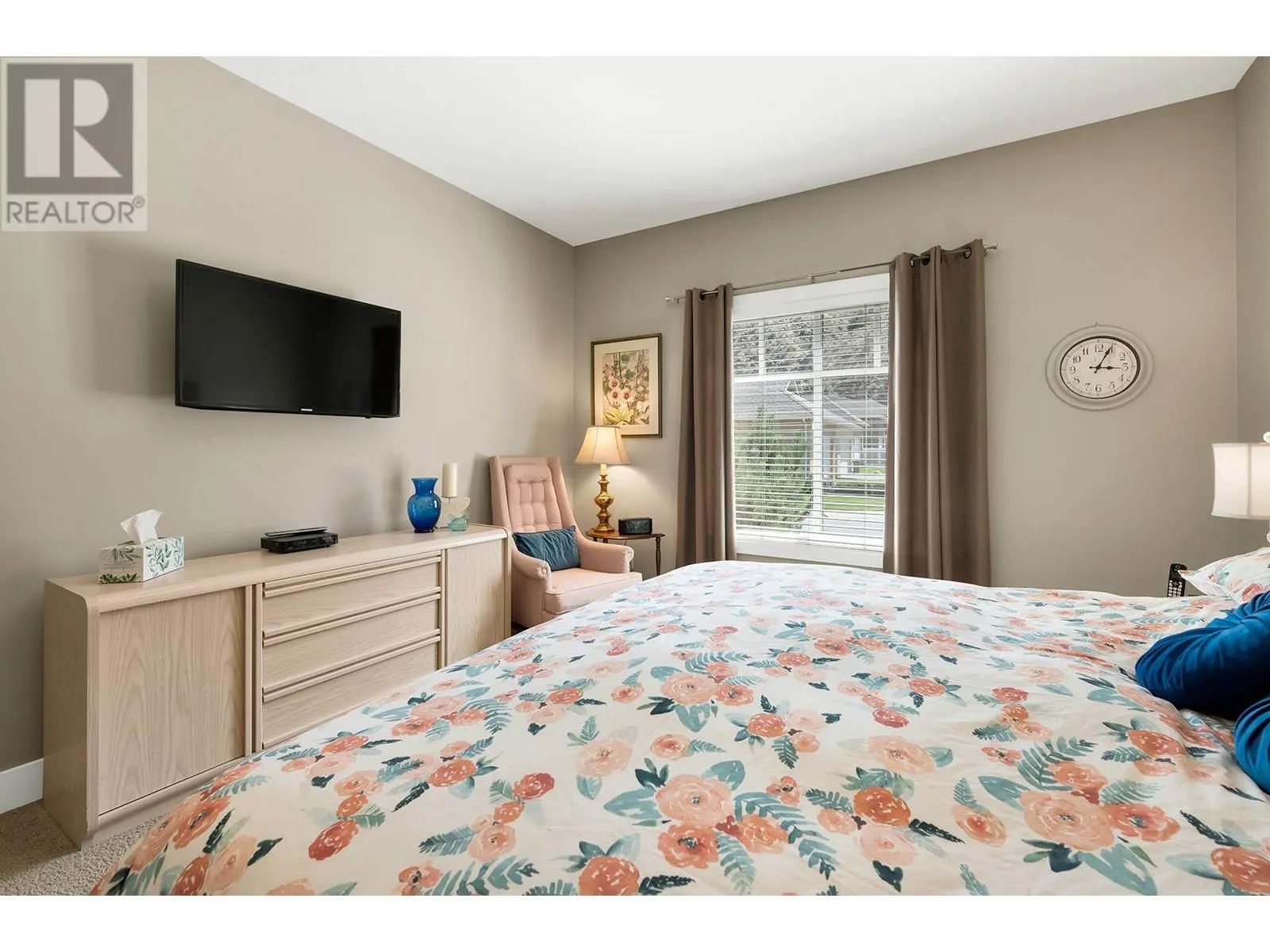 2920 Valleyview Drive Unit# 123