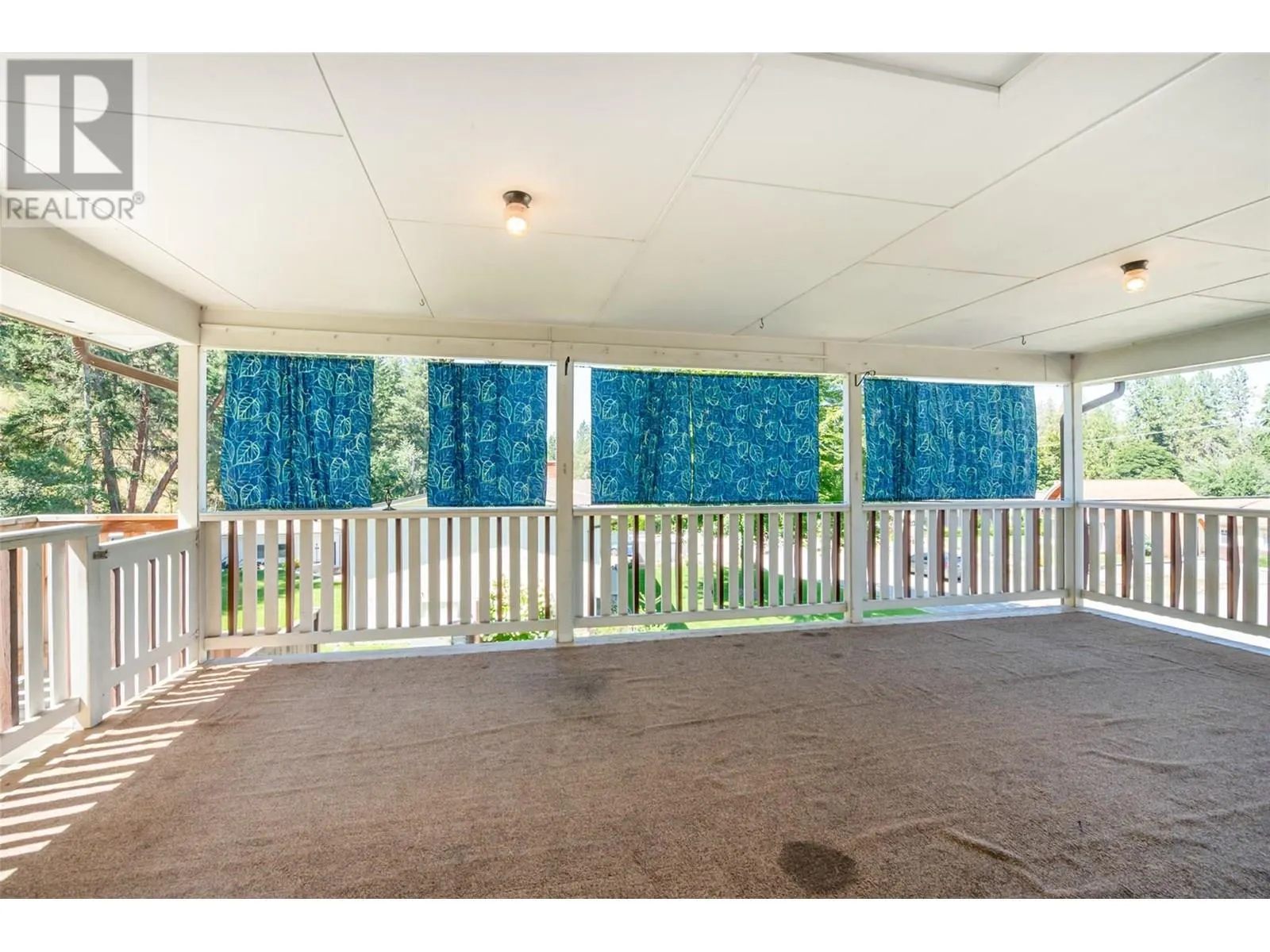827 Paret Road