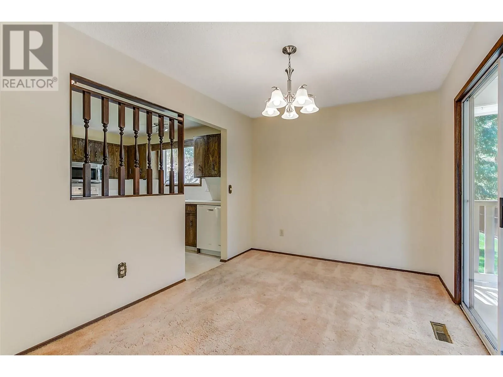 827 Paret Road