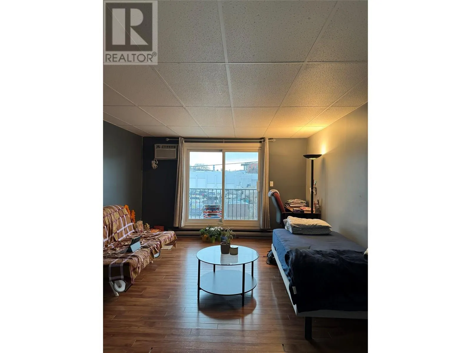 922 Dynes Avenue Unit# 105