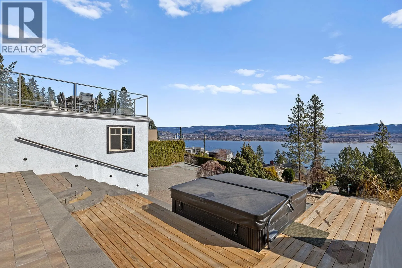 2658 Lakeview Road