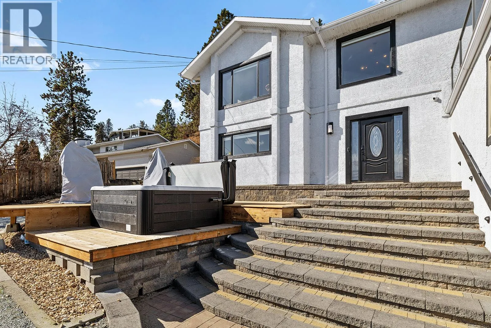 2658 Lakeview Road