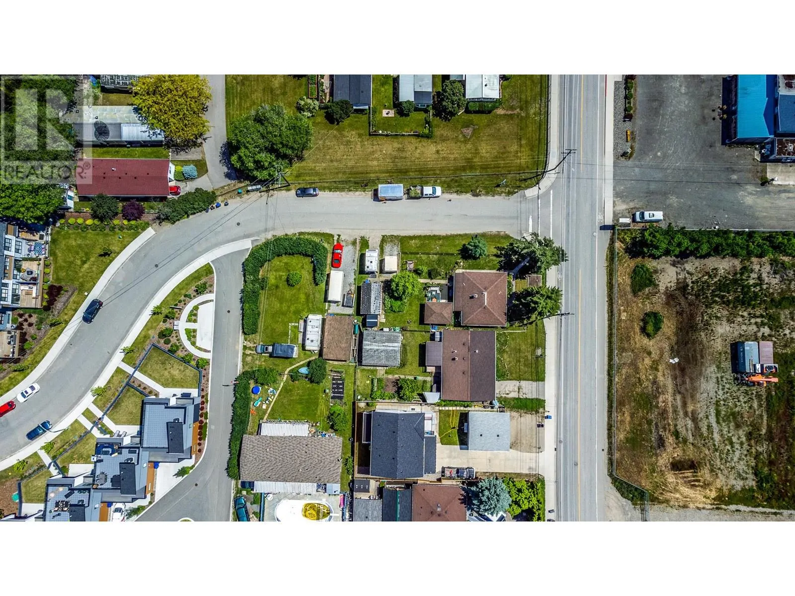 3132 Woodsdale Road