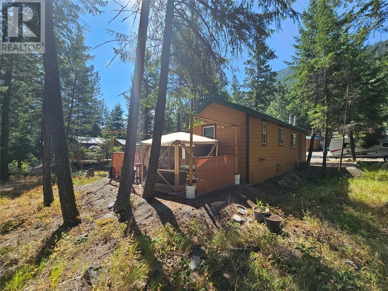 4835 Paradise Valley Drive Unit# 11