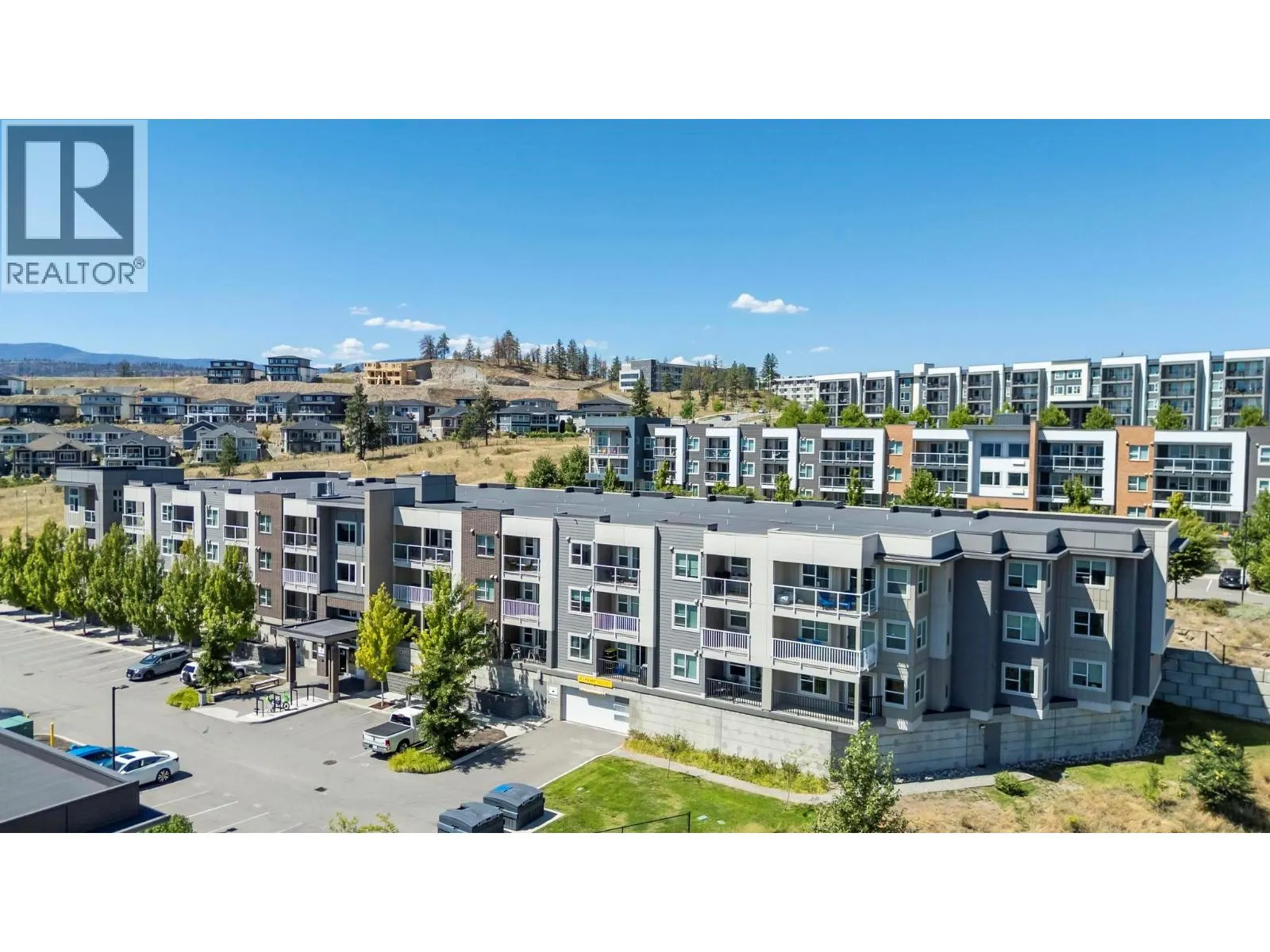 695 Academy Way Unit# 118