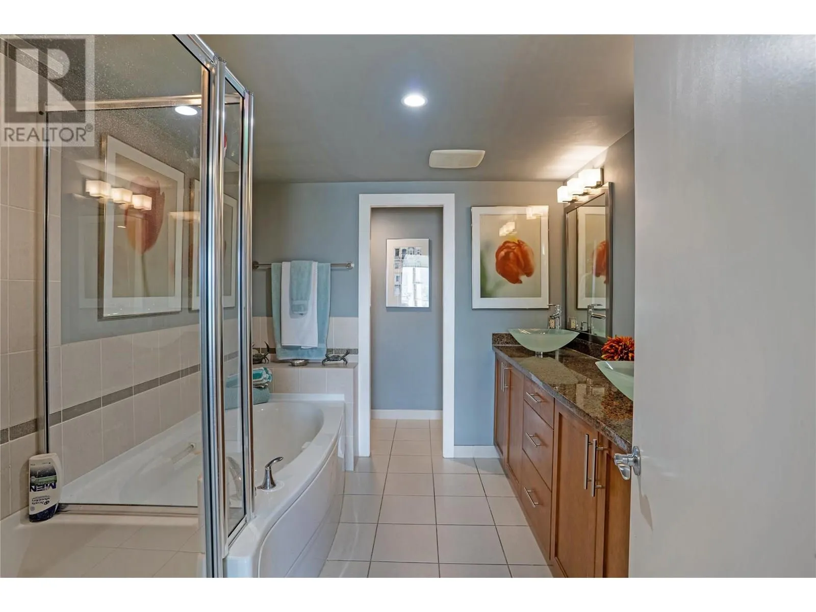 1160 Bernard Avenue Unit# 712