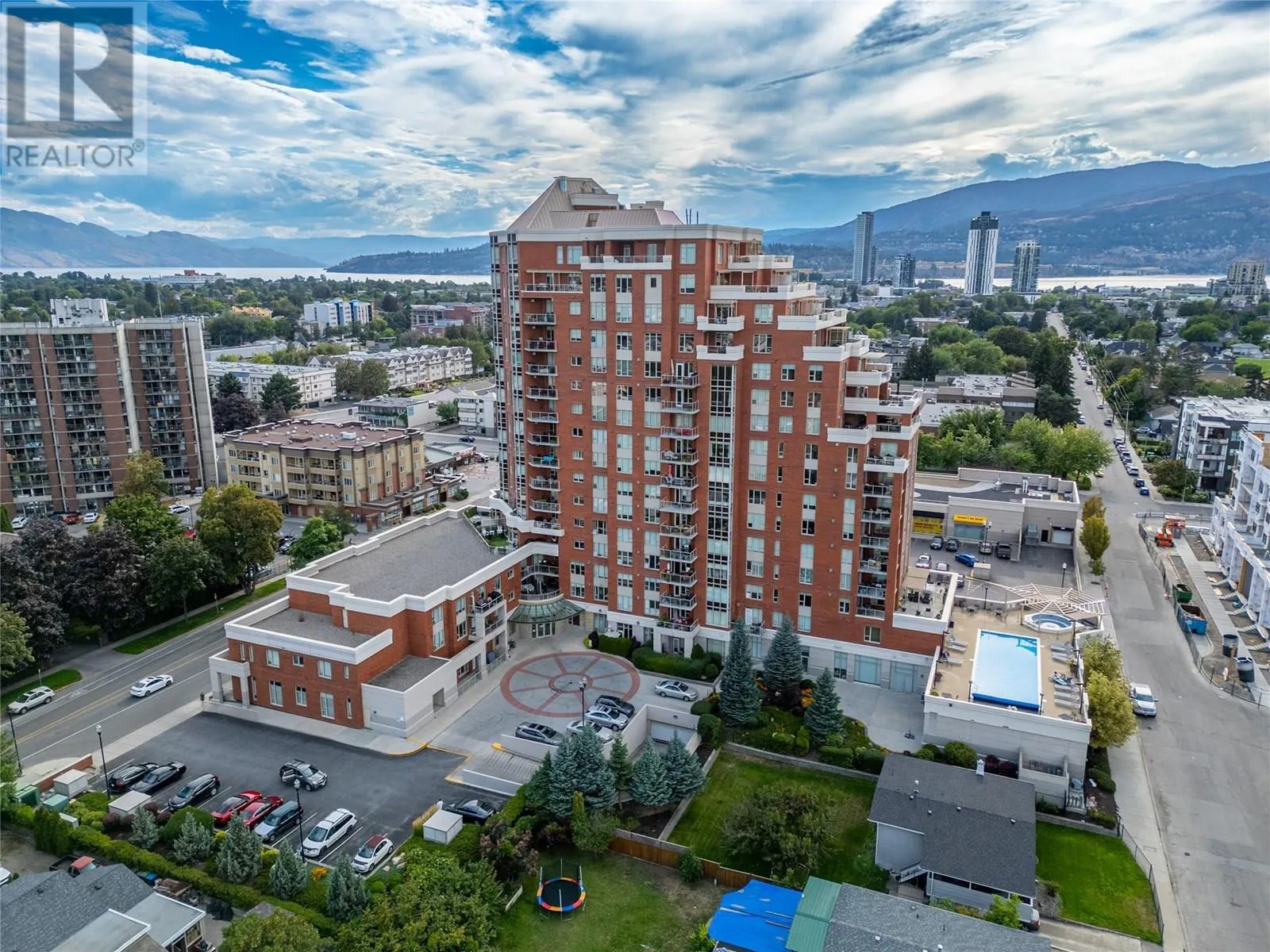 1160 Bernard Avenue Unit# 712