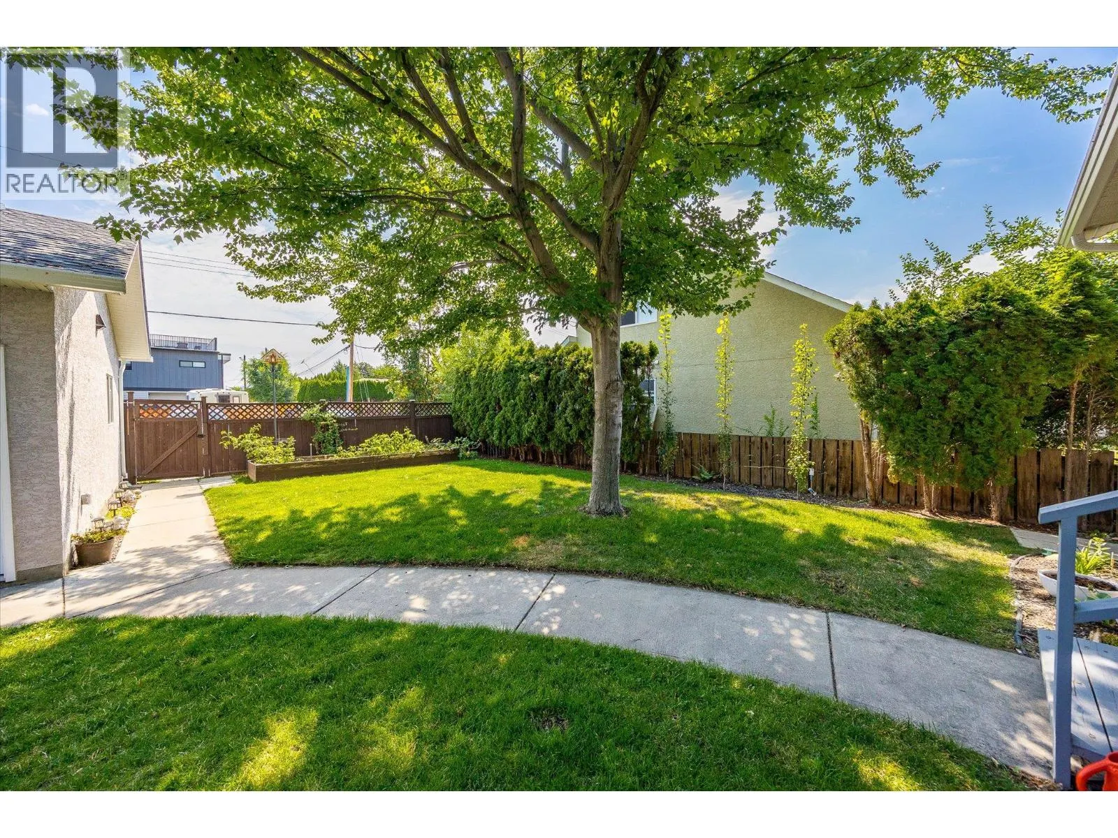 2421 Richter Street