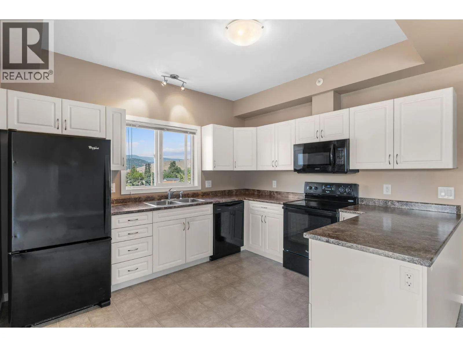 770 Rutland Road N Unit# 304