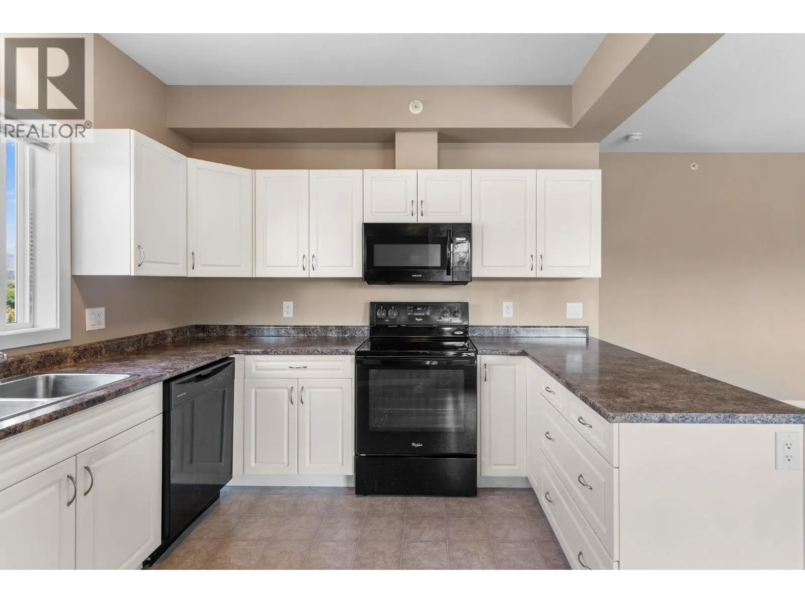 770 Rutland Road N Unit# 304