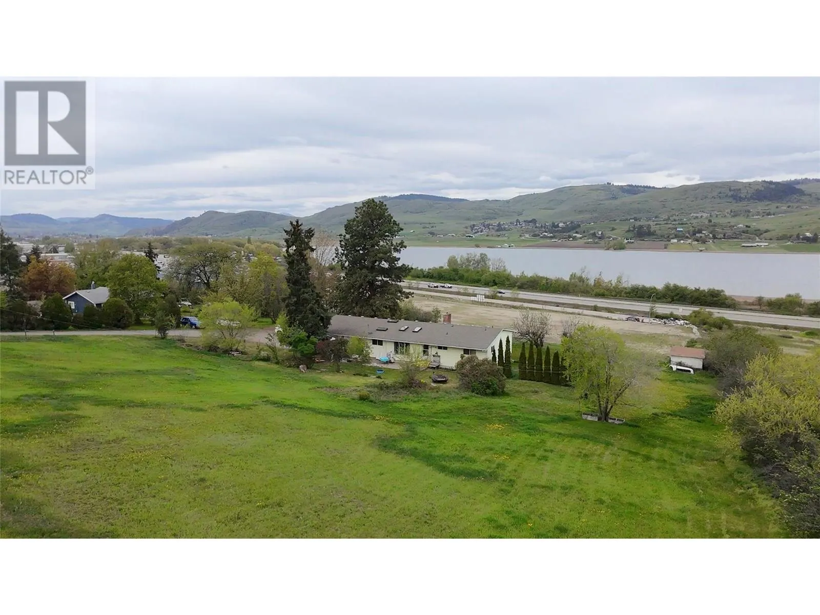 6594 Pleasant Valley Road