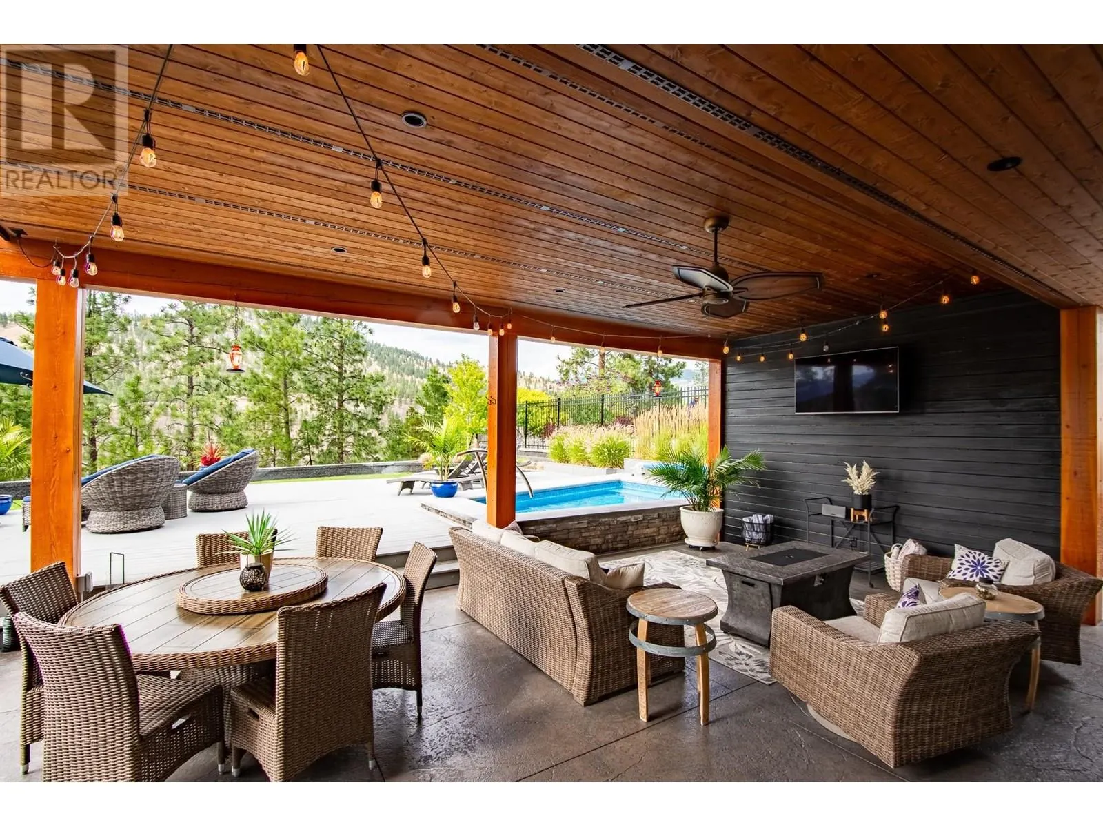 1009 ANTLER Drive