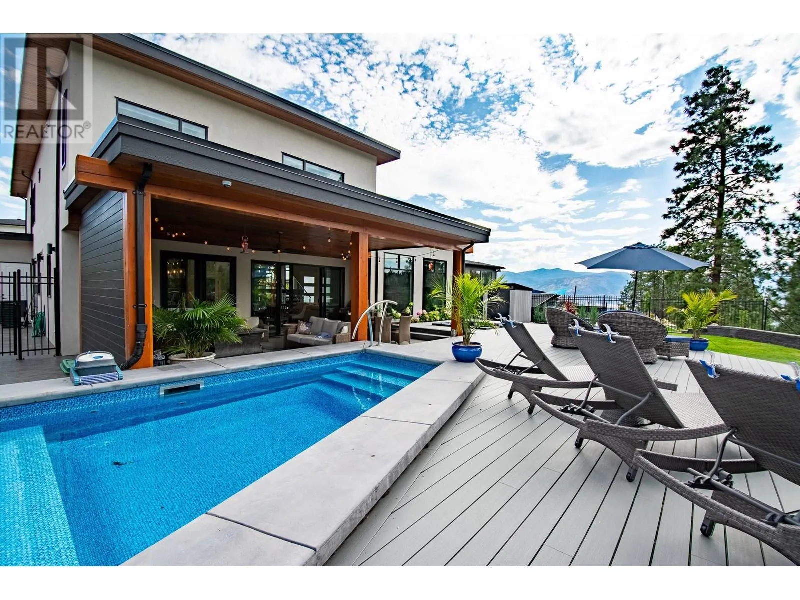 1009 ANTLER Drive