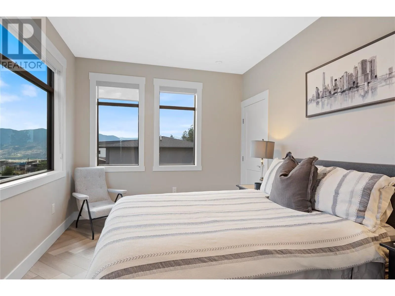1009 ANTLER Drive