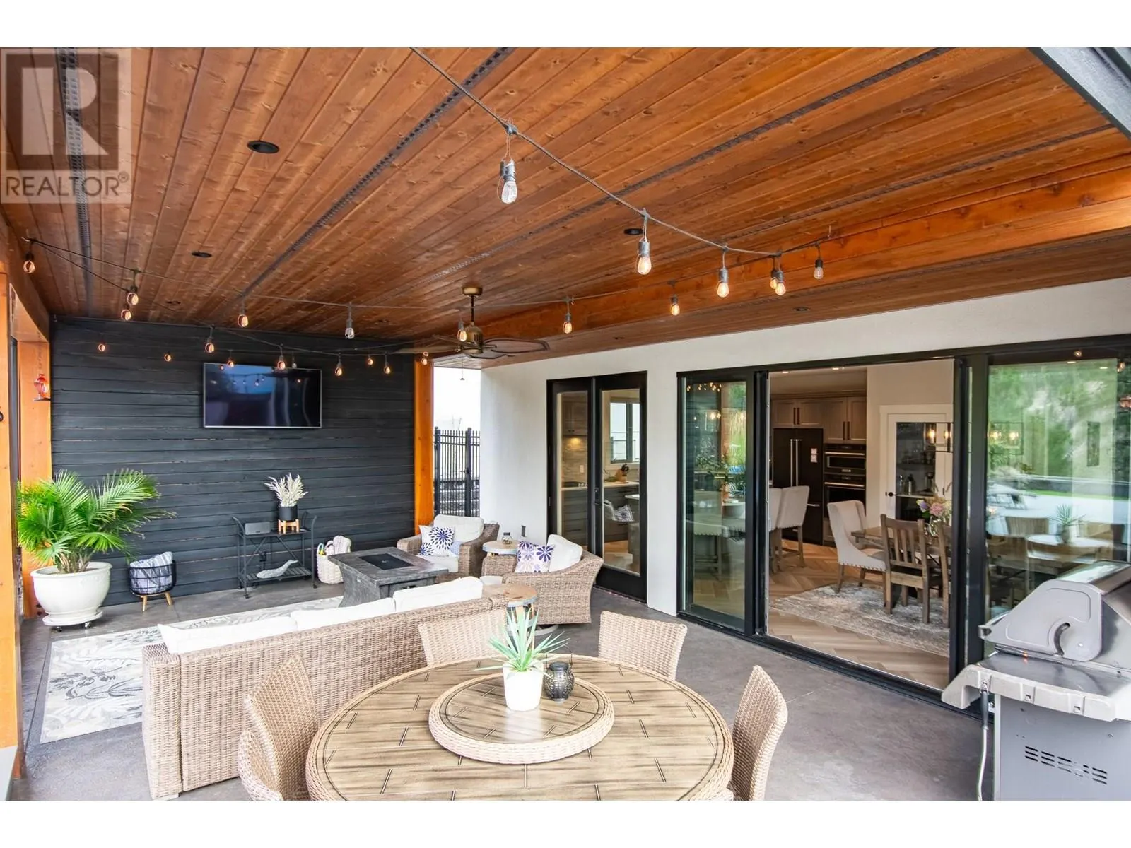 1009 ANTLER Drive