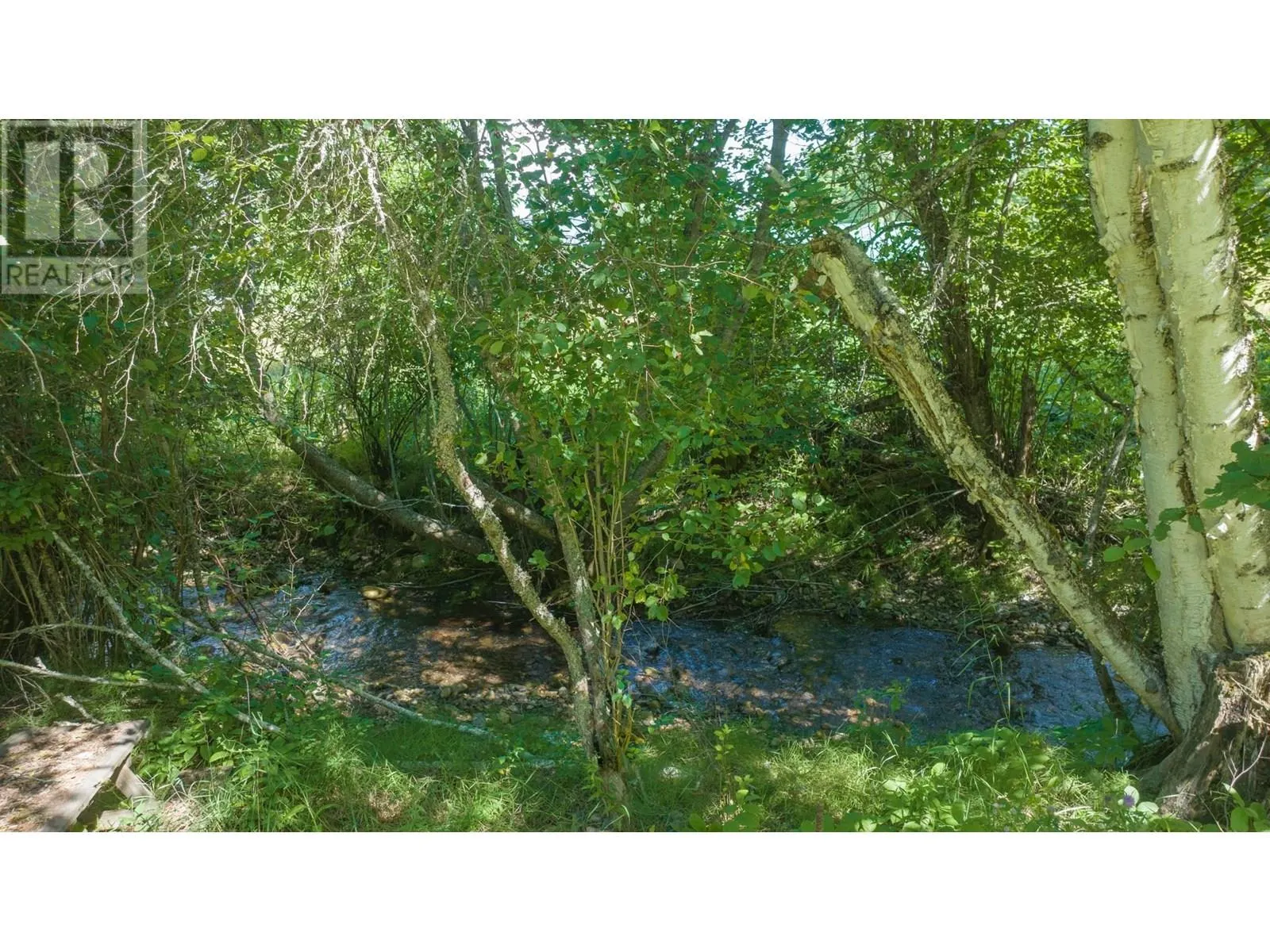 2405 Mabel Lake Road