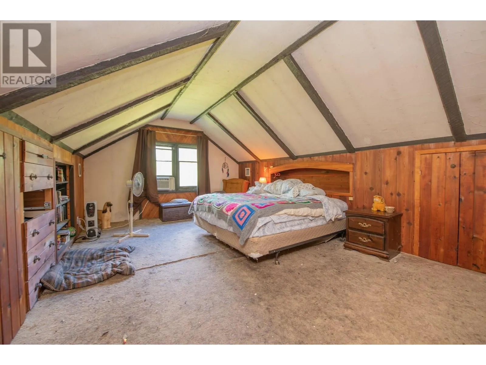 2405 Mabel Lake Road