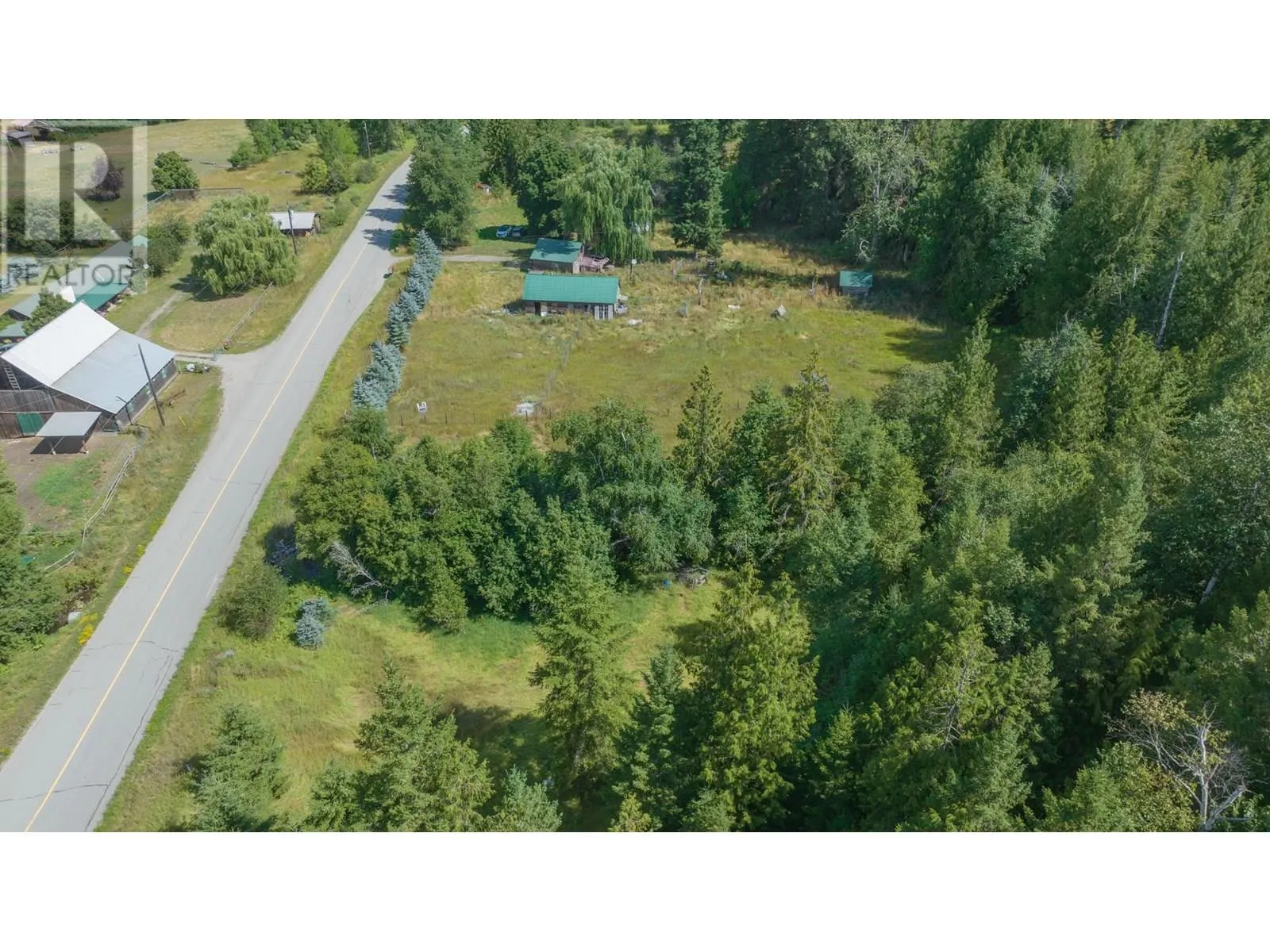 2405 Mabel Lake Road