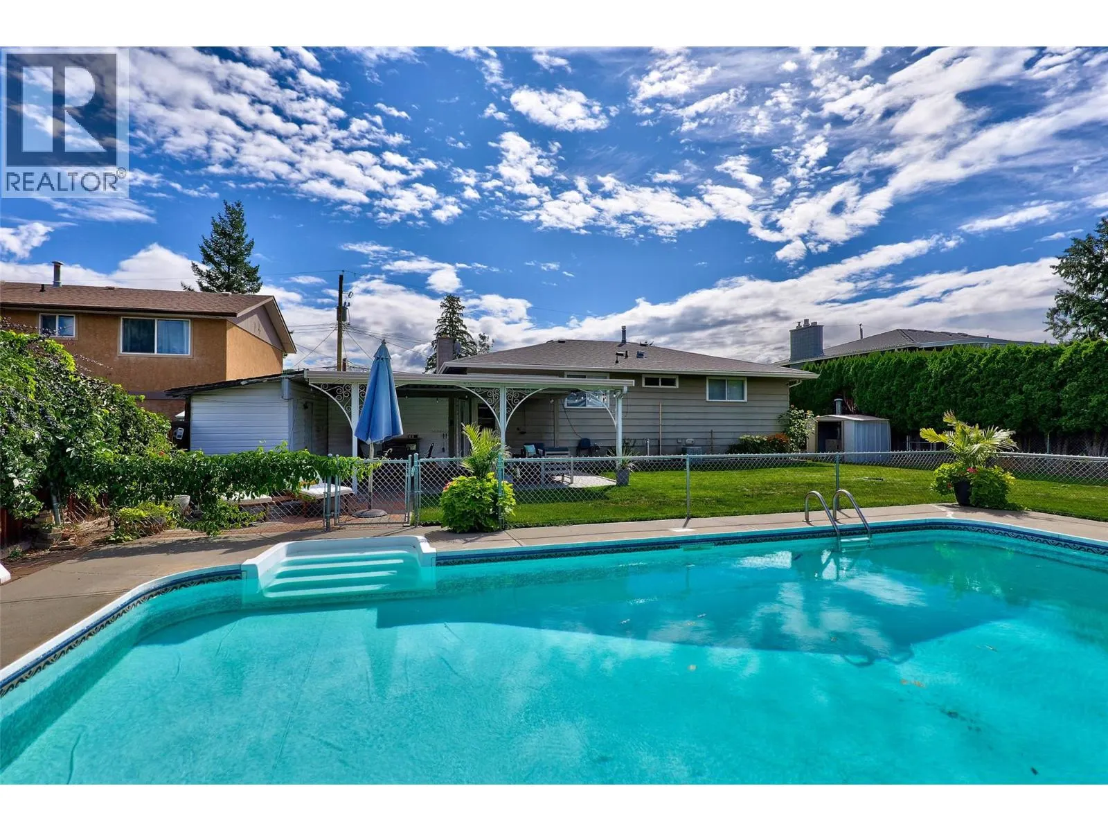 1074 NICOLANI Drive
