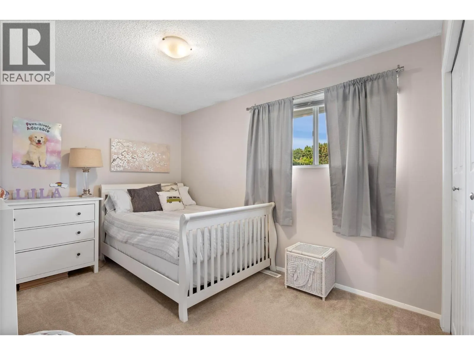 1074 NICOLANI Drive