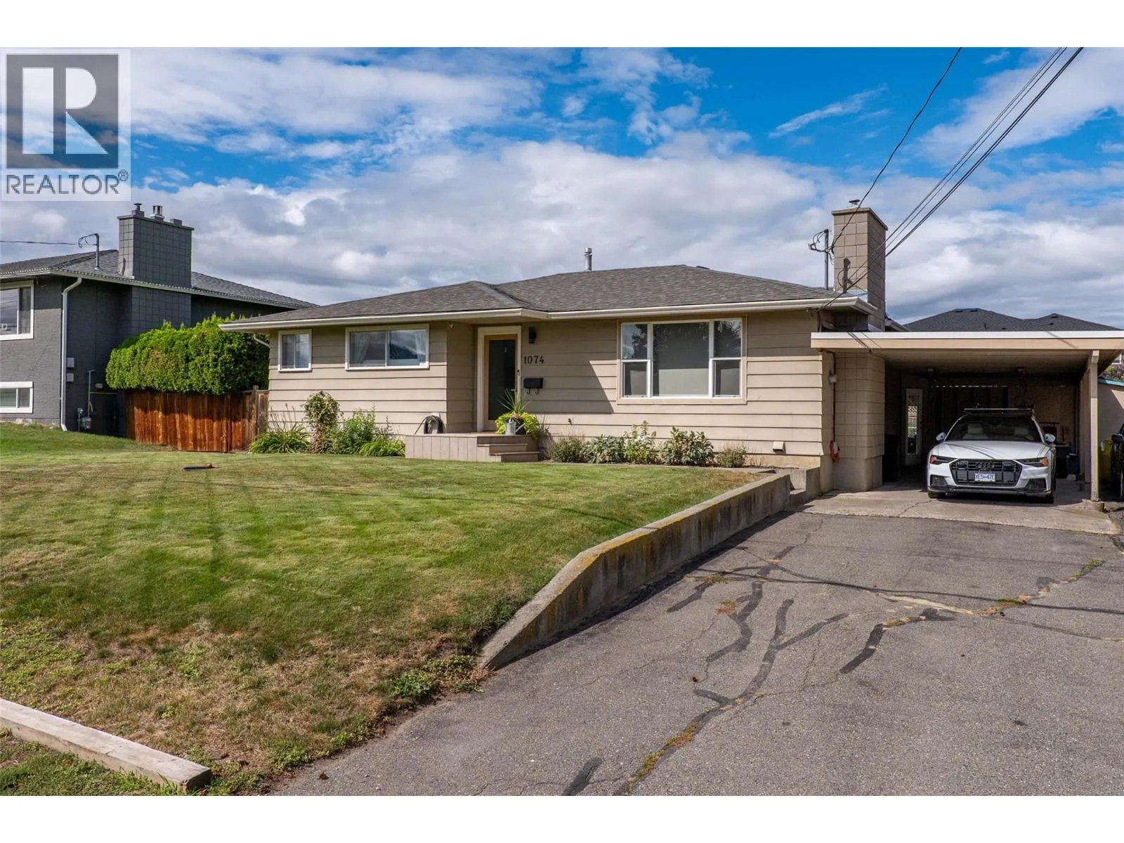 1074 NICOLANI Drive