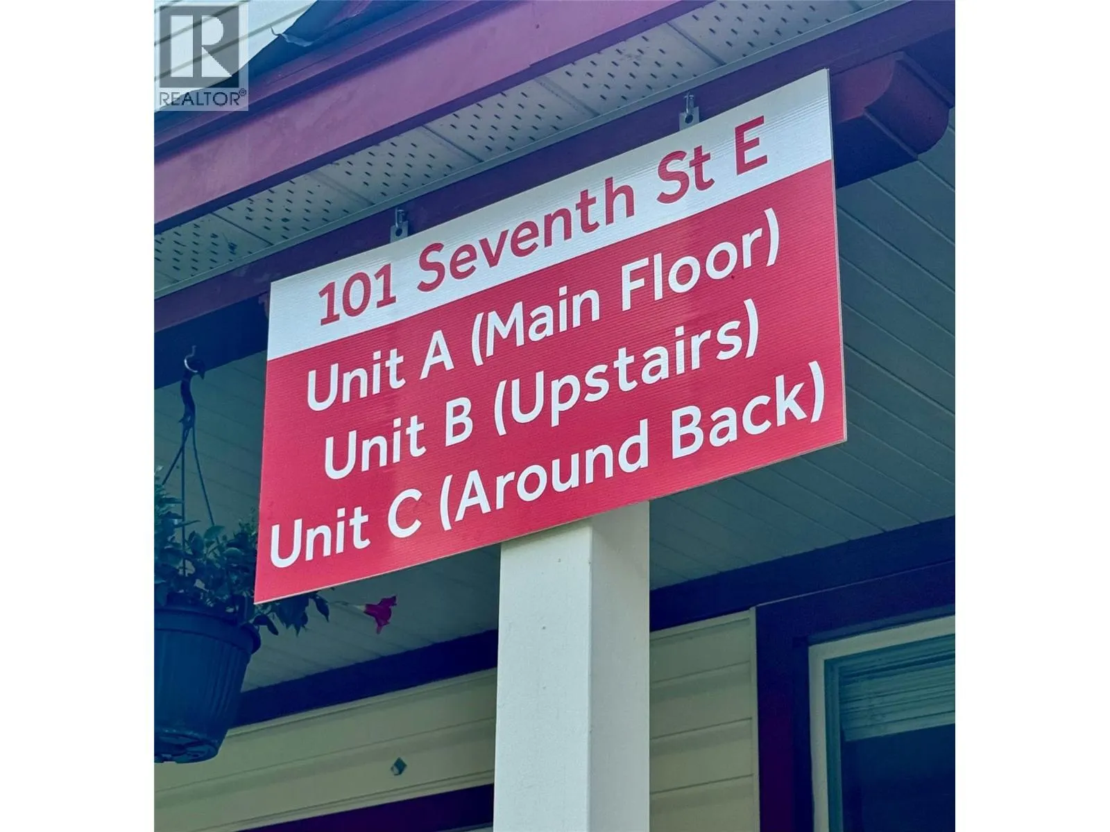 101 Seventh Street E